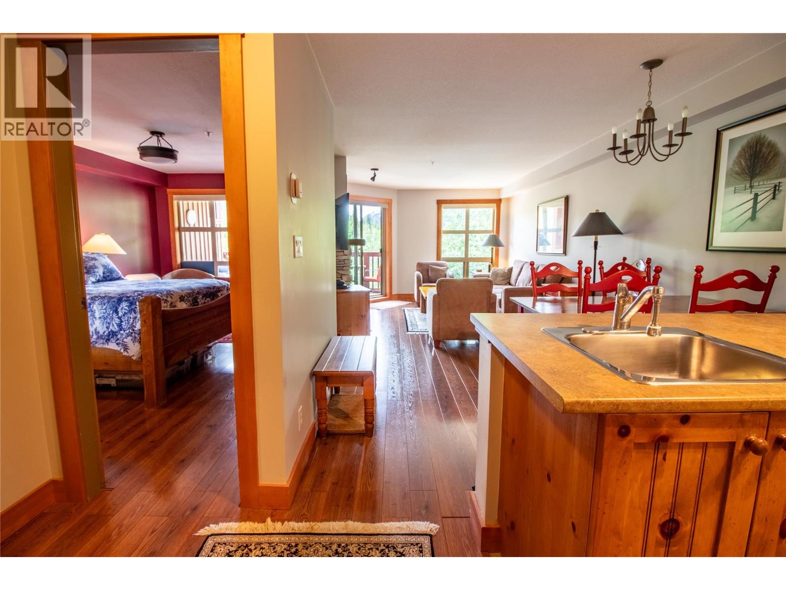 2080 Summit Drive Unit# 309, Panorama, British Columbia  V0A 1T0 - Photo 3 - 10393051