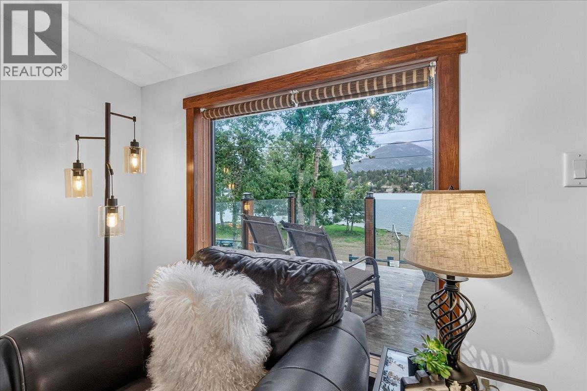 1518 Lower Lakeview Lane, Invermere, British Columbia  V0A 1K0 - Photo 10 - 10393318