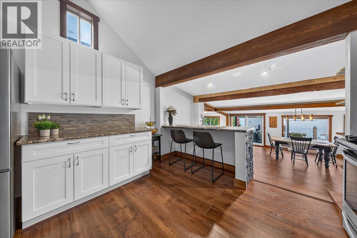 1518 Lower Lakeview Lane, Invermere, British Columbia  V0A 1K0 - Photo 18 - 10393318