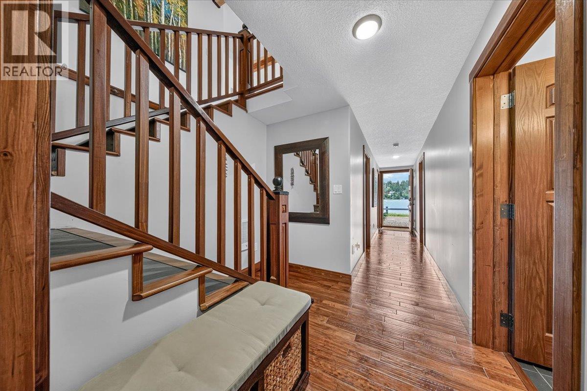 1518 Lower Lakeview Lane, Invermere, British Columbia  V0A 1K0 - Photo 22 - 10393318