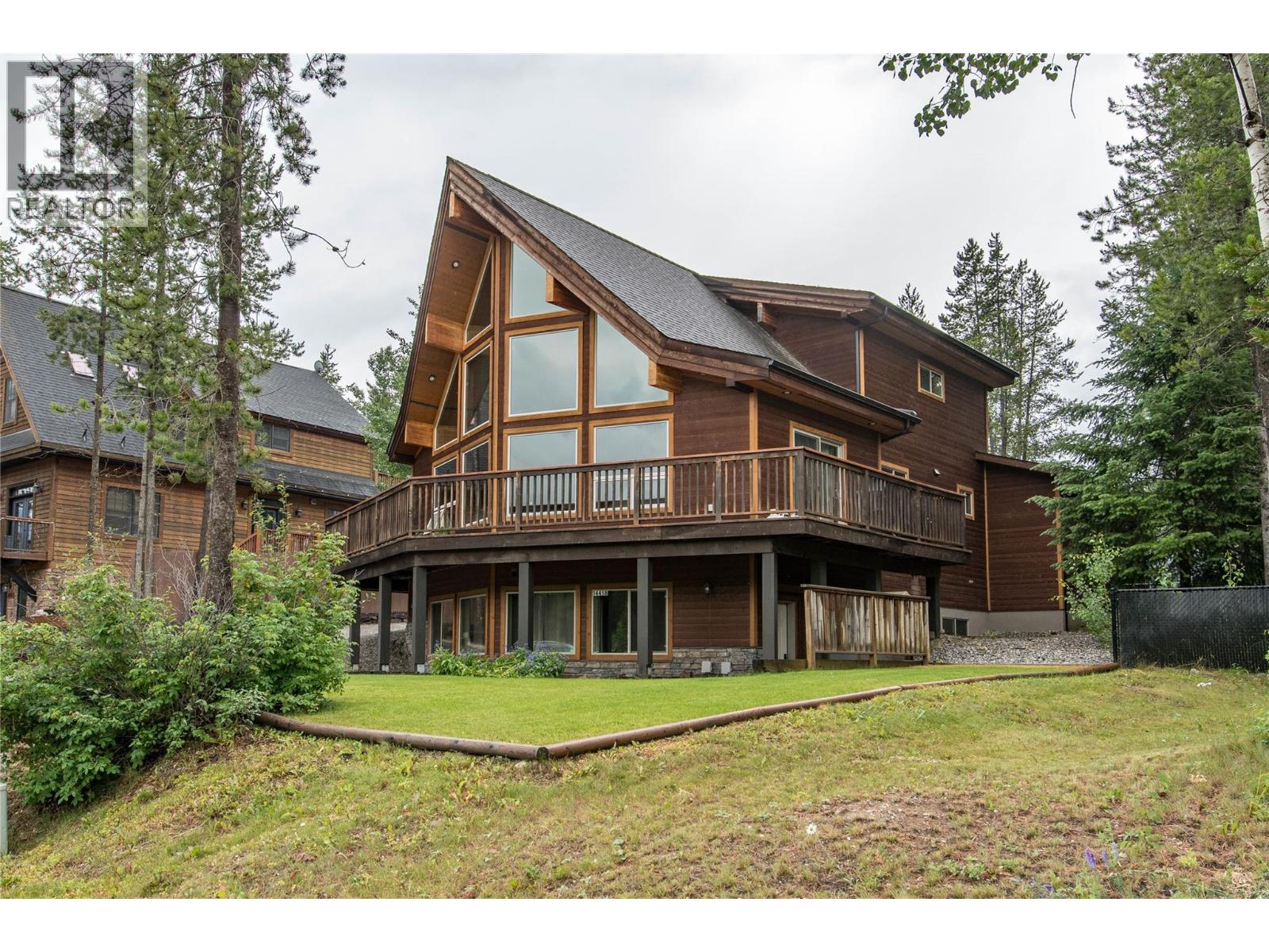 1445 Granite Drive, Golden, British Columbia  V0A 1H3 - Photo 2 - 10393323