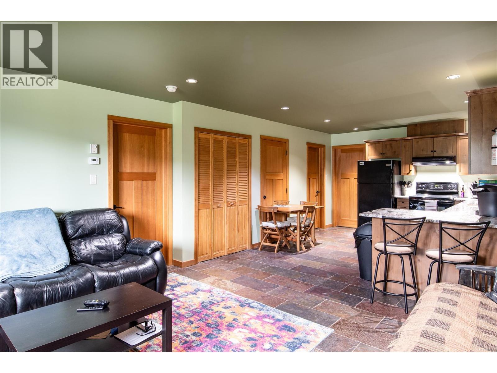 1445 Granite Drive, Golden, British Columbia  V0A 1H3 - Photo 22 - 10393323