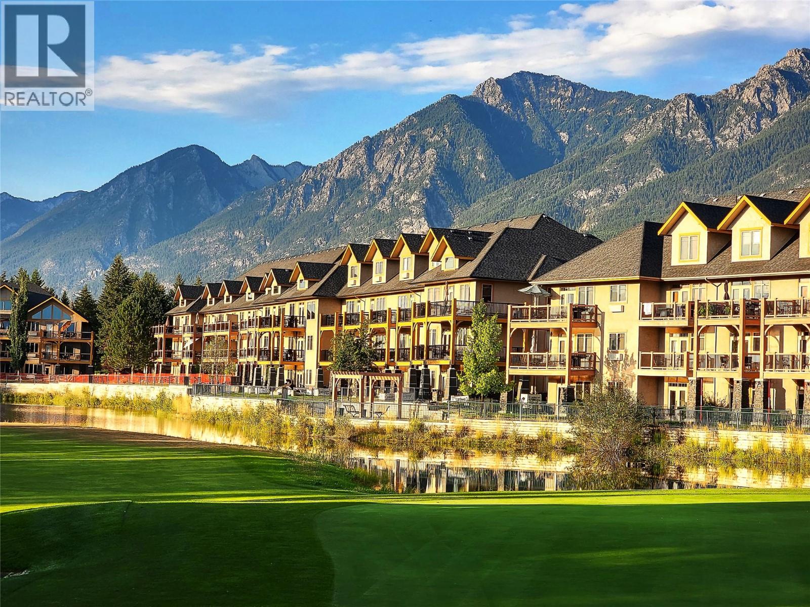 200 BIGHORN Boulevard Unit# 216, Radium Hot Springs, British Columbia