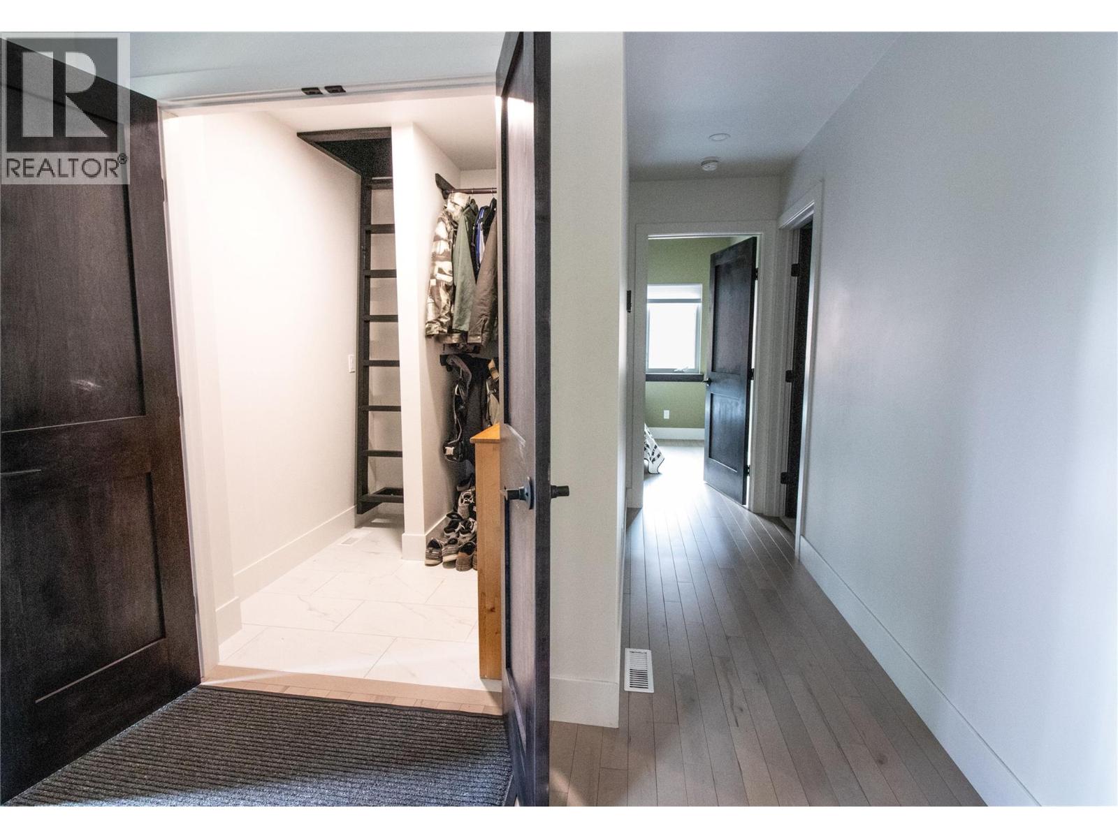 2552 Sandstone Mews, Invermere, British Columbia  V0A 1K6 - Photo 23 - 10393410