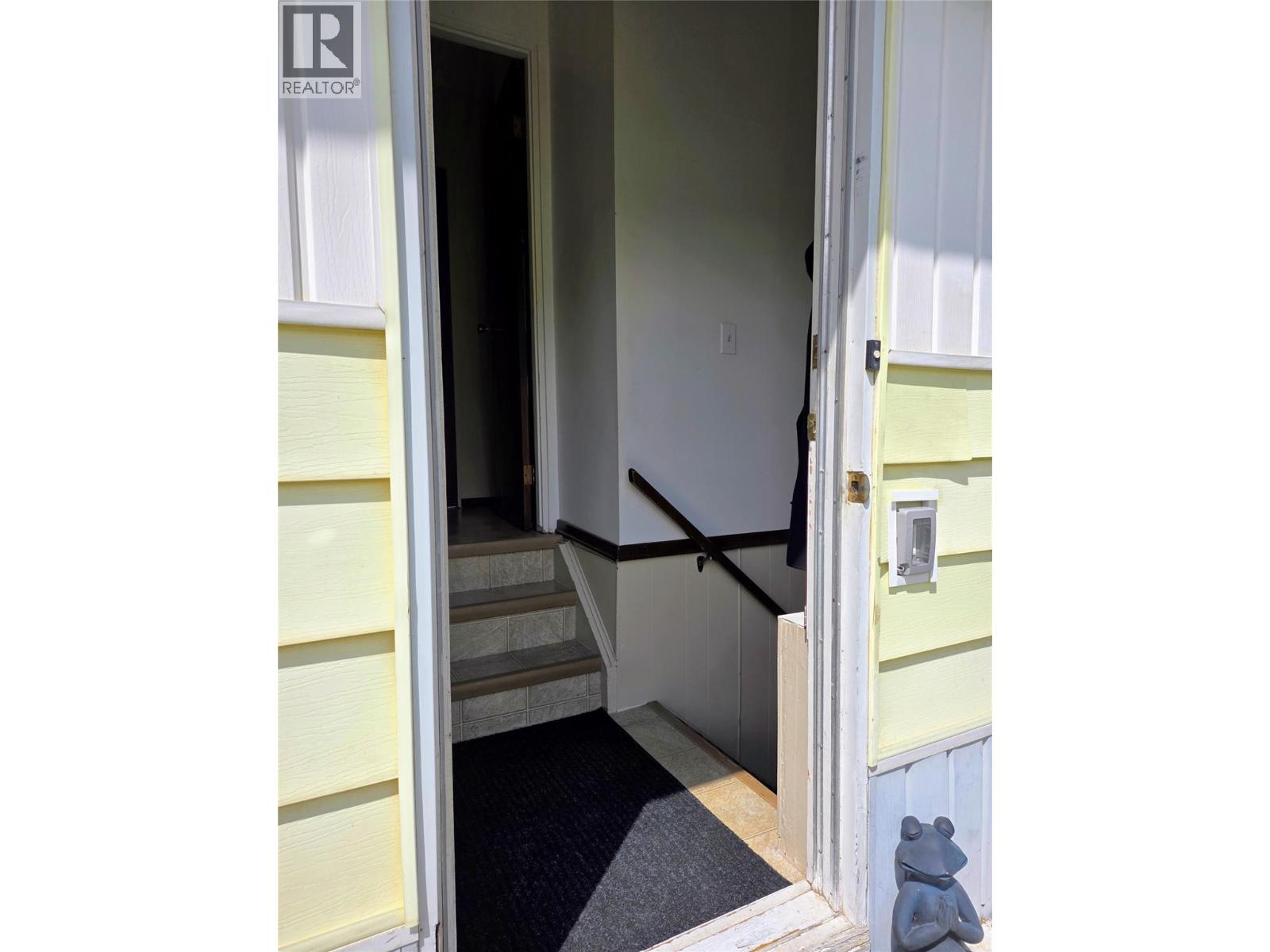 7508 Jackson Avenue, Radium Hot Springs, British Columbia  V0A 1M0 - Photo 30 - 10393344