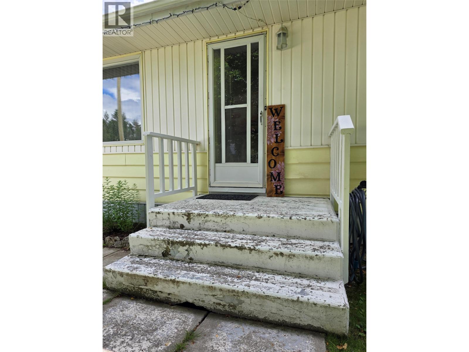 7508 Jackson Avenue, Radium Hot Springs, British Columbia  V0A 1M0 - Photo 5 - 10393344