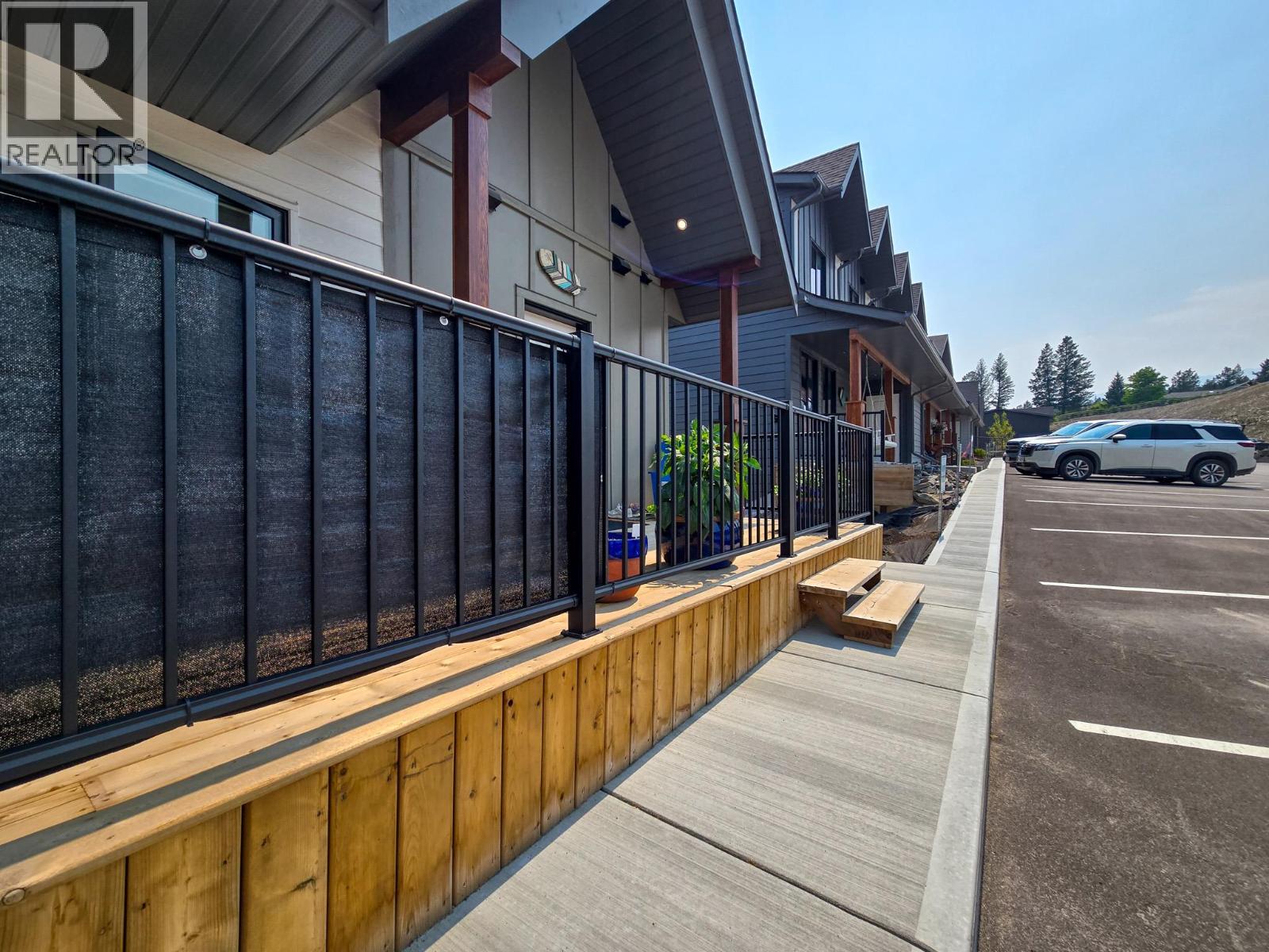2096 Pine Tree Lane Unit# 39, Invermere, British Columbia  V0A 1K4 - Photo 6 - 10392767