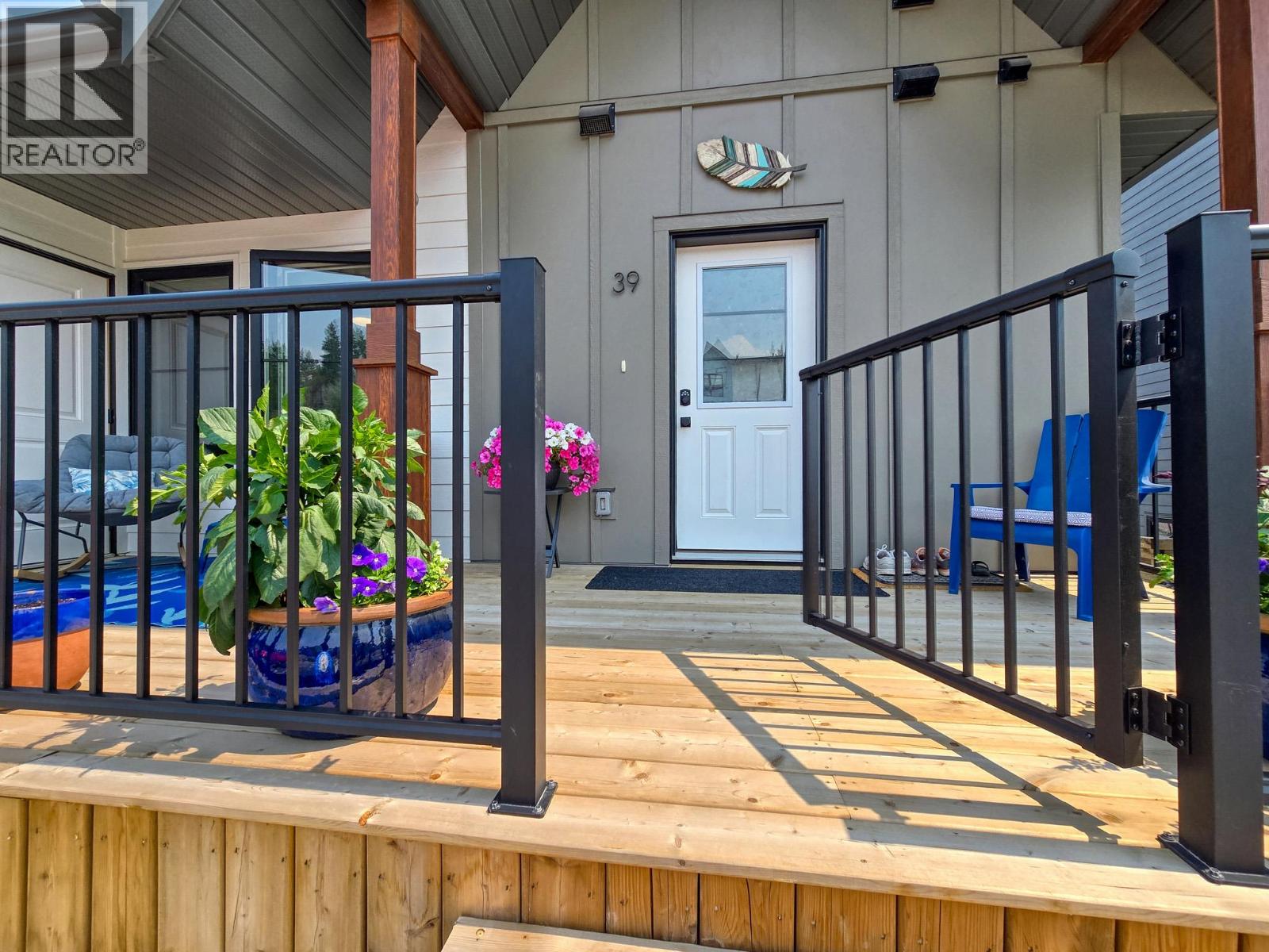 2096 Pine Tree Lane Unit# 39, Invermere, British Columbia  V0A 1K4 - Photo 9 - 10392767