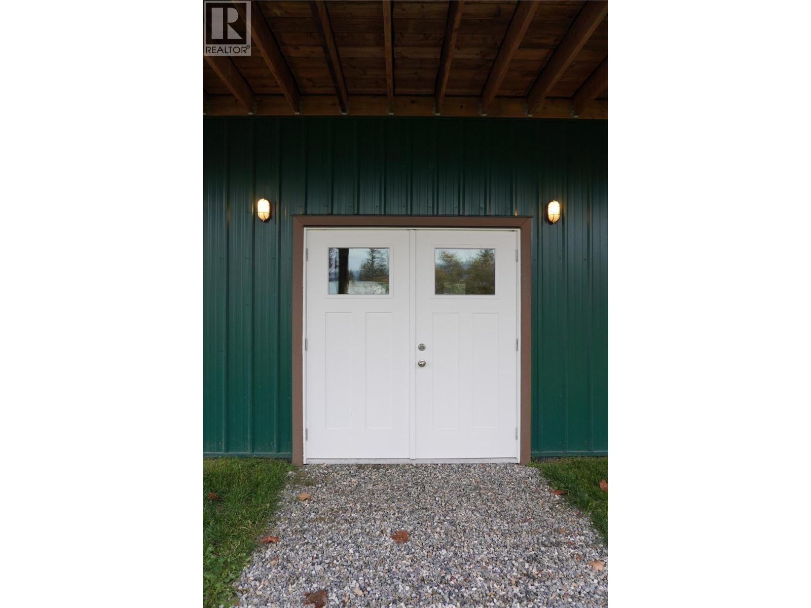 905 13 Avenue S, Golden, British Columbia  V0A 1H0 - Photo 12 - 10393657