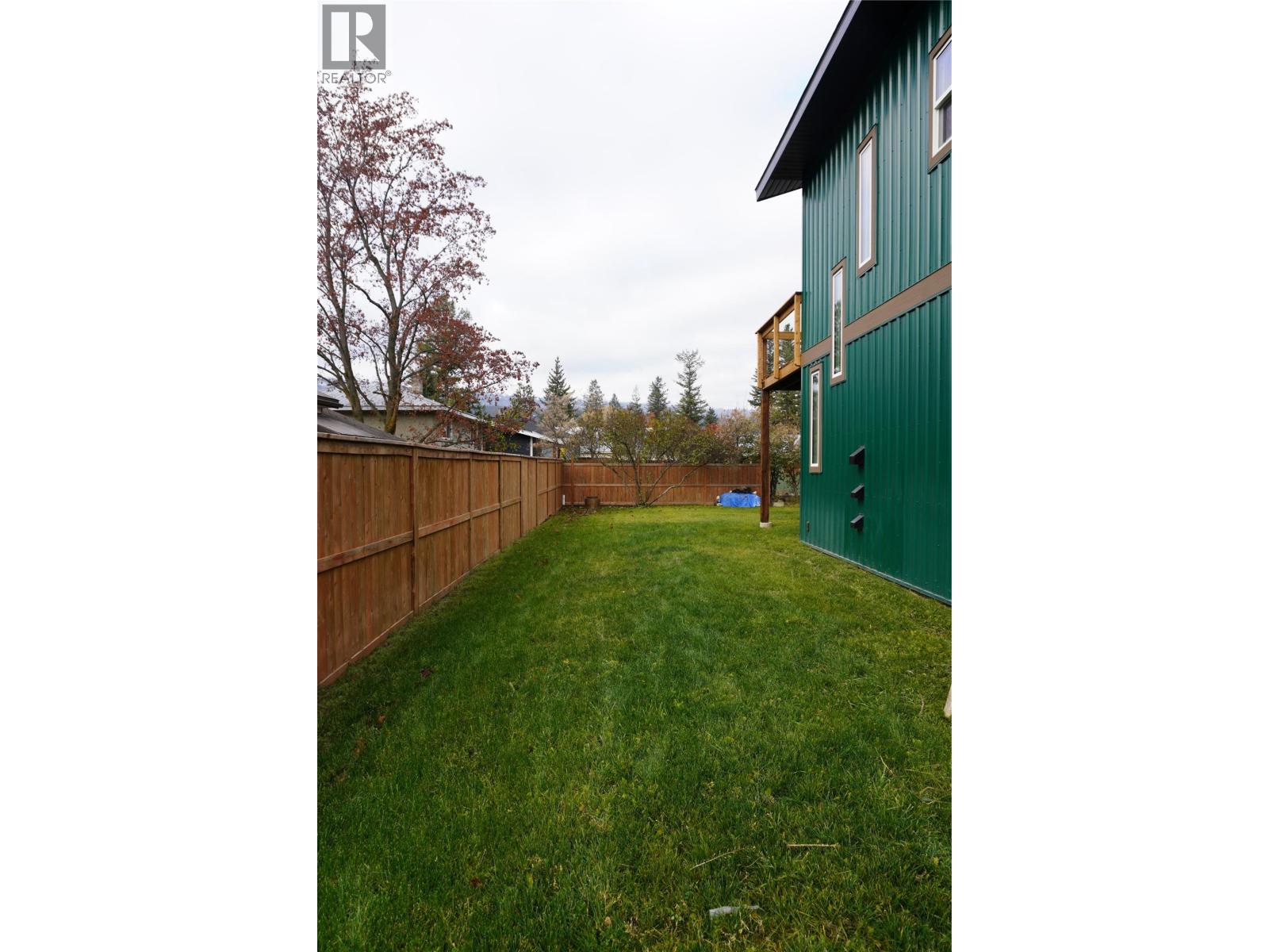 905 13 Avenue S, Golden, British Columbia  V0A 1H0 - Photo 17 - 10393657