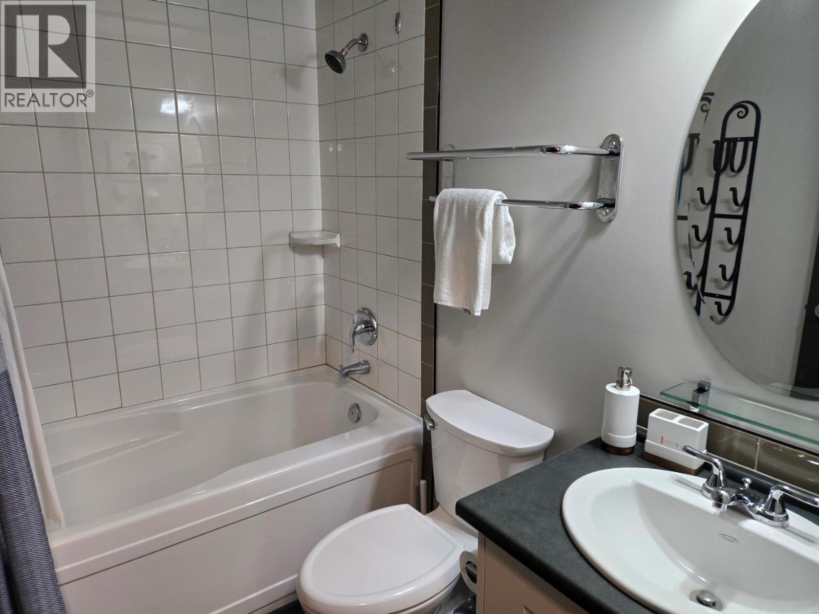 2064 Summit Drive Unit# 109, Panorama, British Columbia  V0A 1T0 - Photo 6 - 10393581
