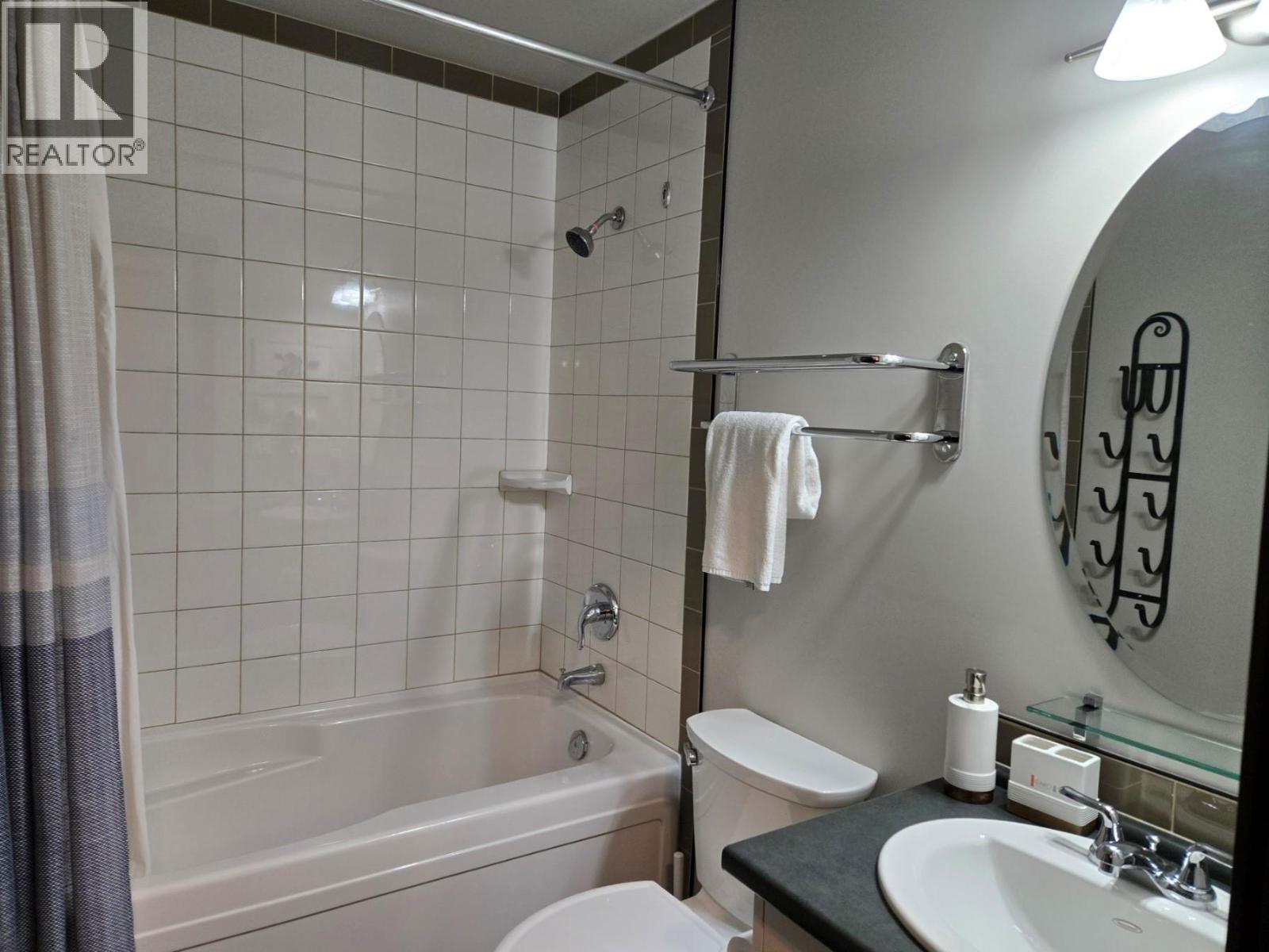 2064 Summit Drive Unit# 109, Panorama, British Columbia  V0A 1T0 - Photo 7 - 10393581