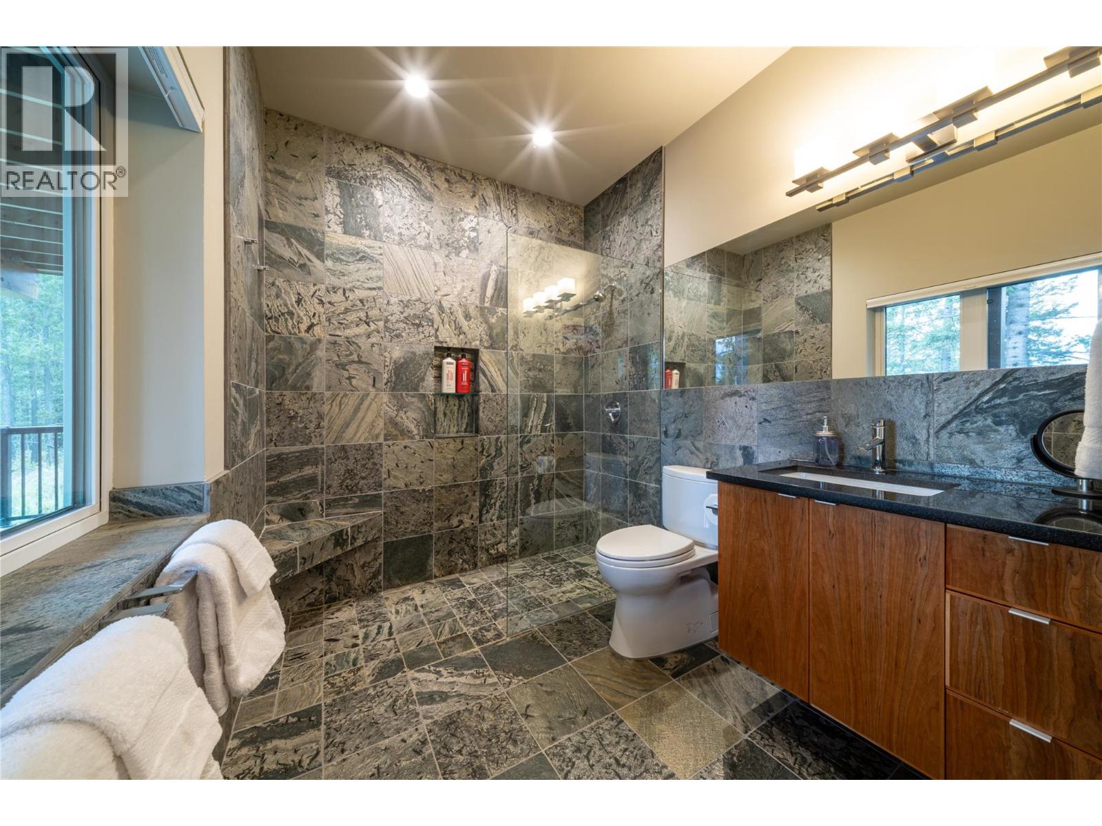 1541 Quartz Crescent, Golden, British Columbia  V0A 1H3 - Photo 32 - 10393341