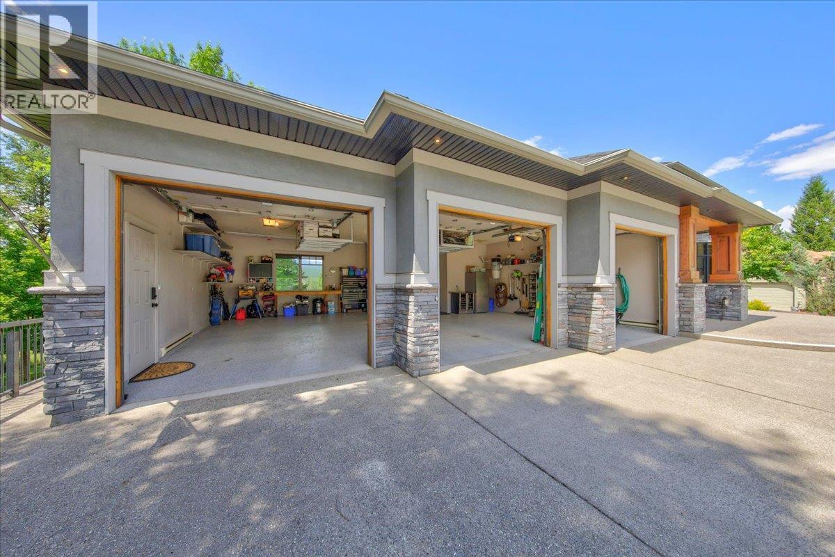 7495 Sun Valley Place, Radium Hot Springs, British Columbia  V0A 1M0 - Photo 40 - 10393625