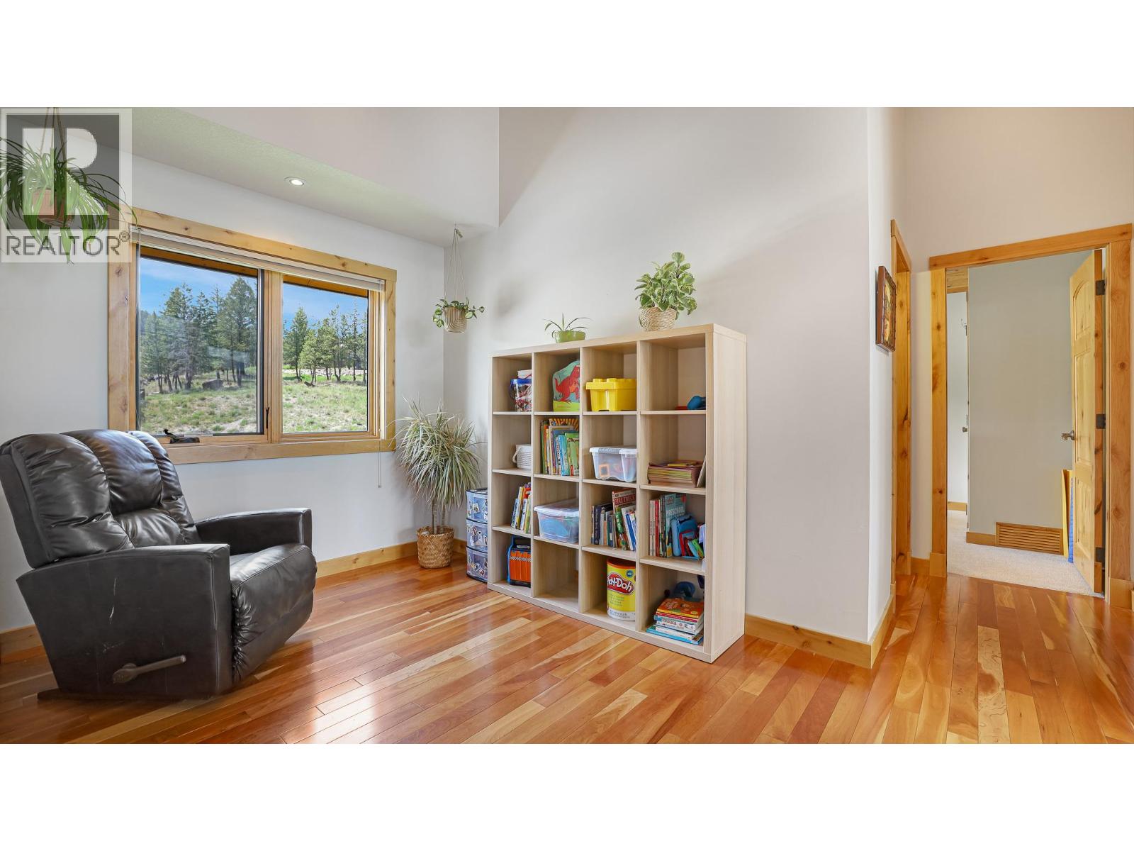 1910 Pineridge Drive, Invermere, British Columbia  V0A 1K4 - Photo 24 - 10393525