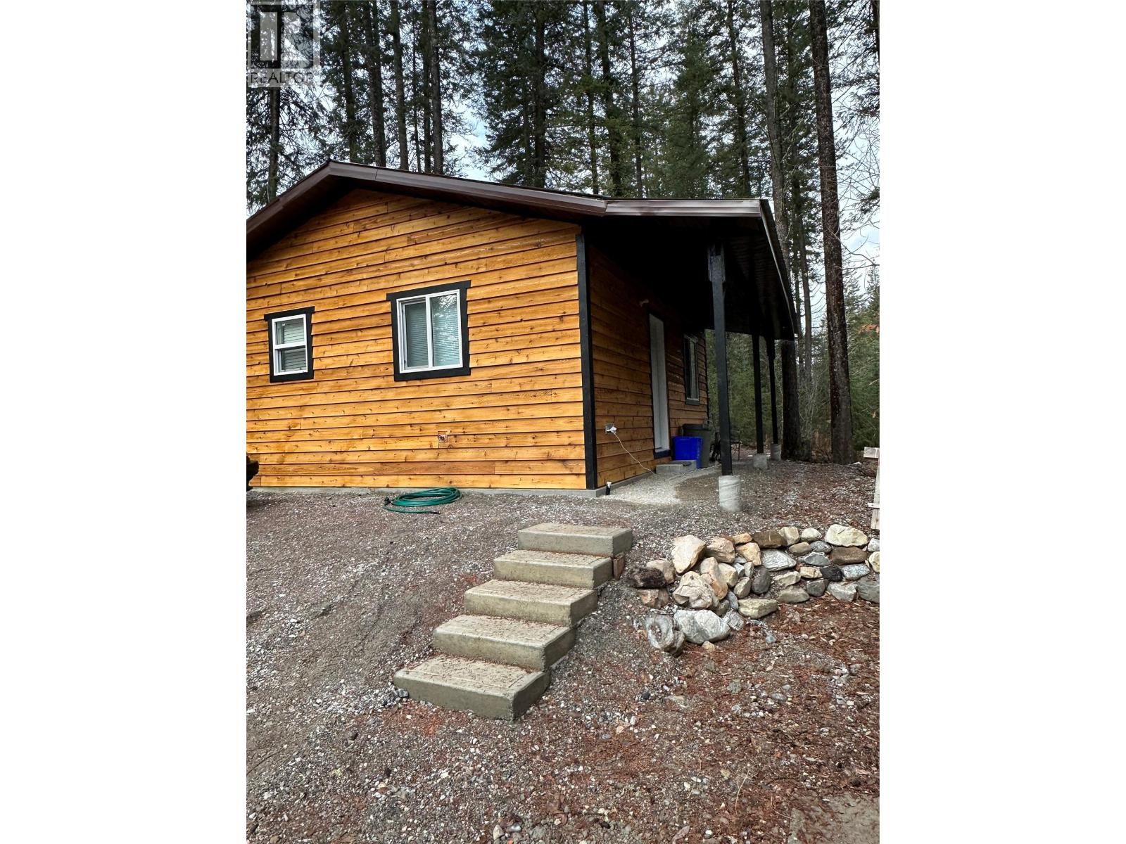 787 Golden Donald Upper Road, Golden, British Columbia