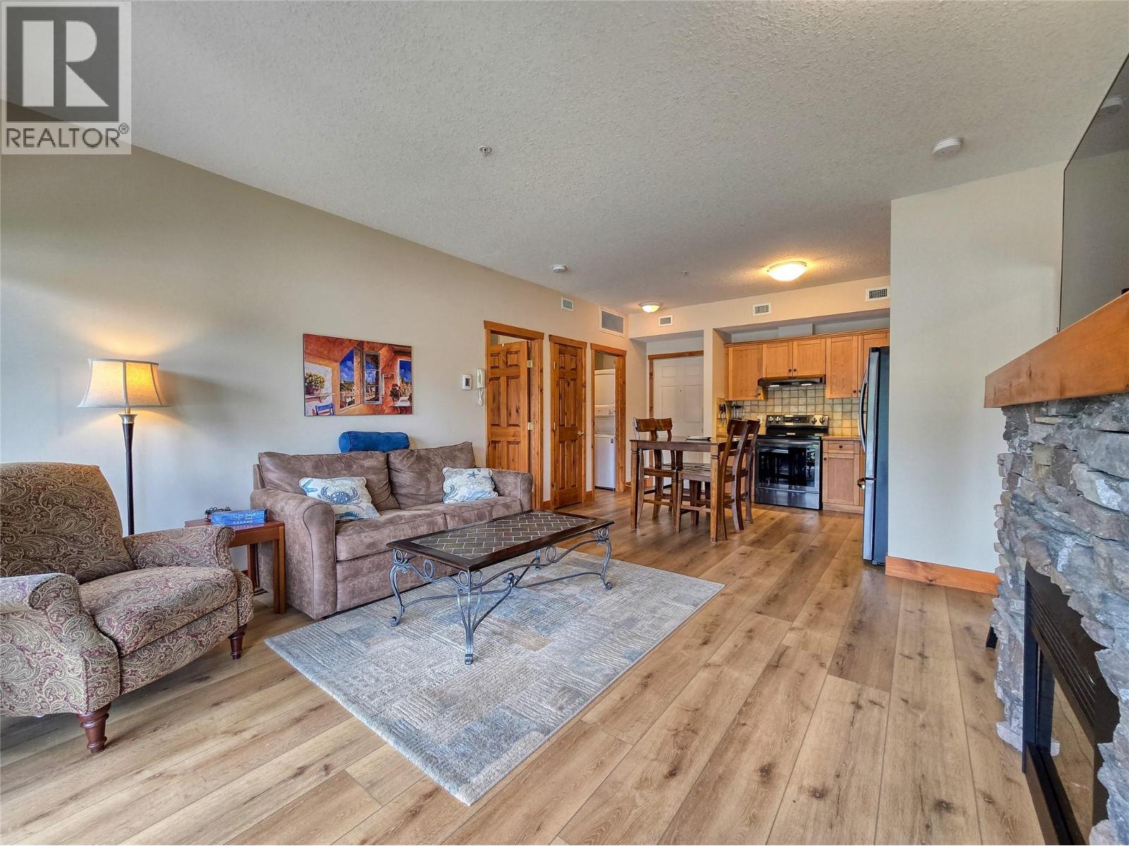 701 14a Crescent Unit# 102, Invermere, British Columbia  V0A 1K0 - Photo 15 - 10393348