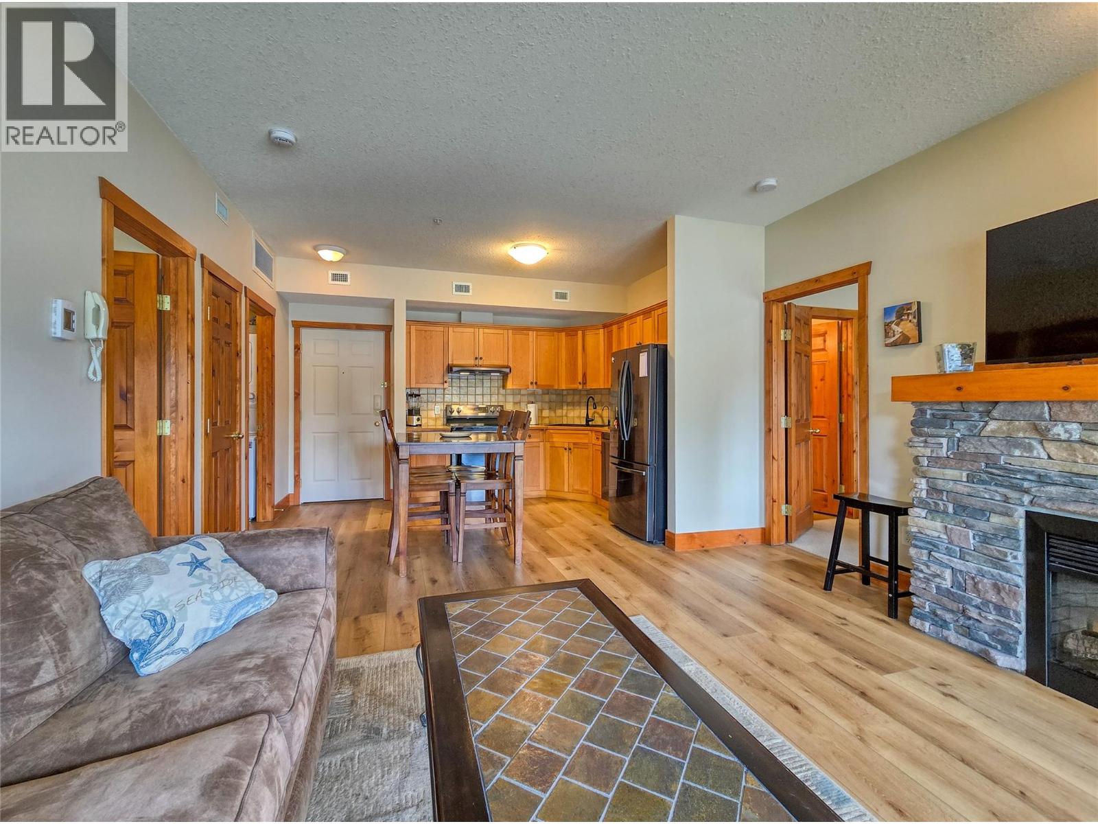 701 14a Crescent Unit# 102, Invermere, British Columbia  V0A 1K0 - Photo 16 - 10393348