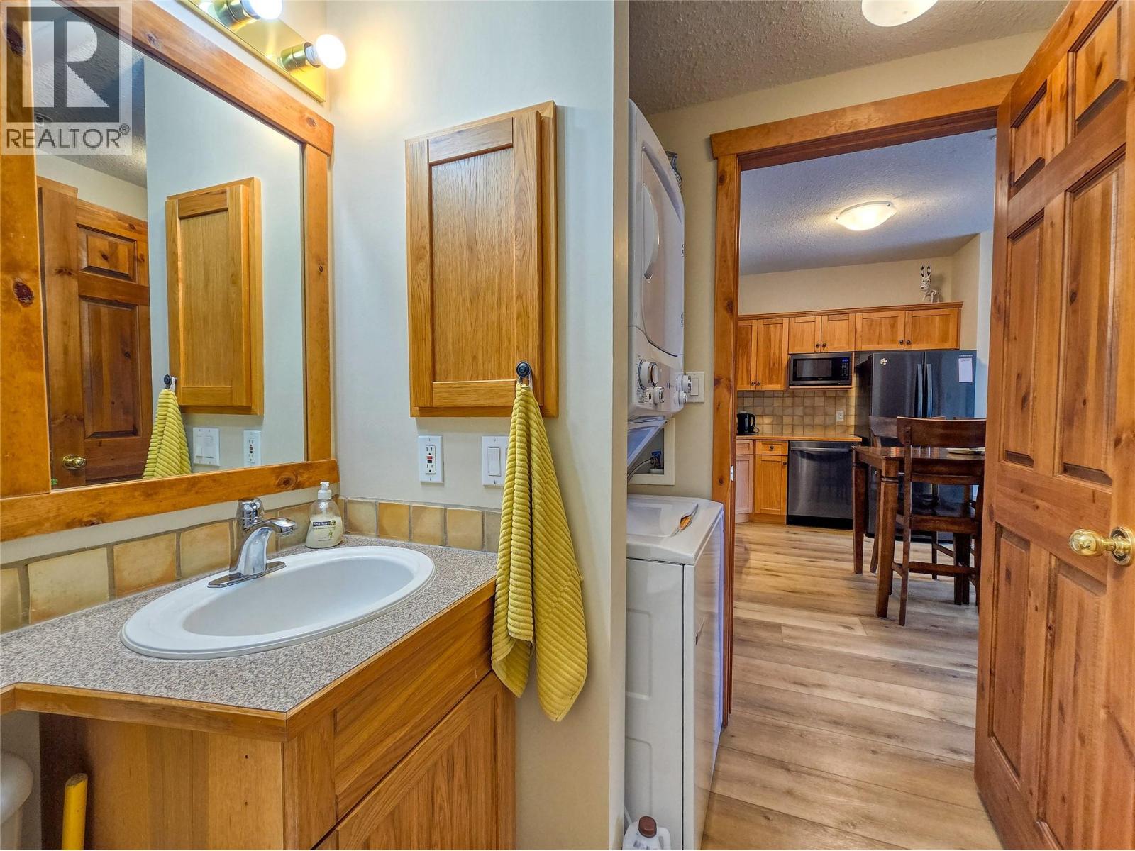 701 14a Crescent Unit# 102, Invermere, British Columbia  V0A 1K0 - Photo 22 - 10393348