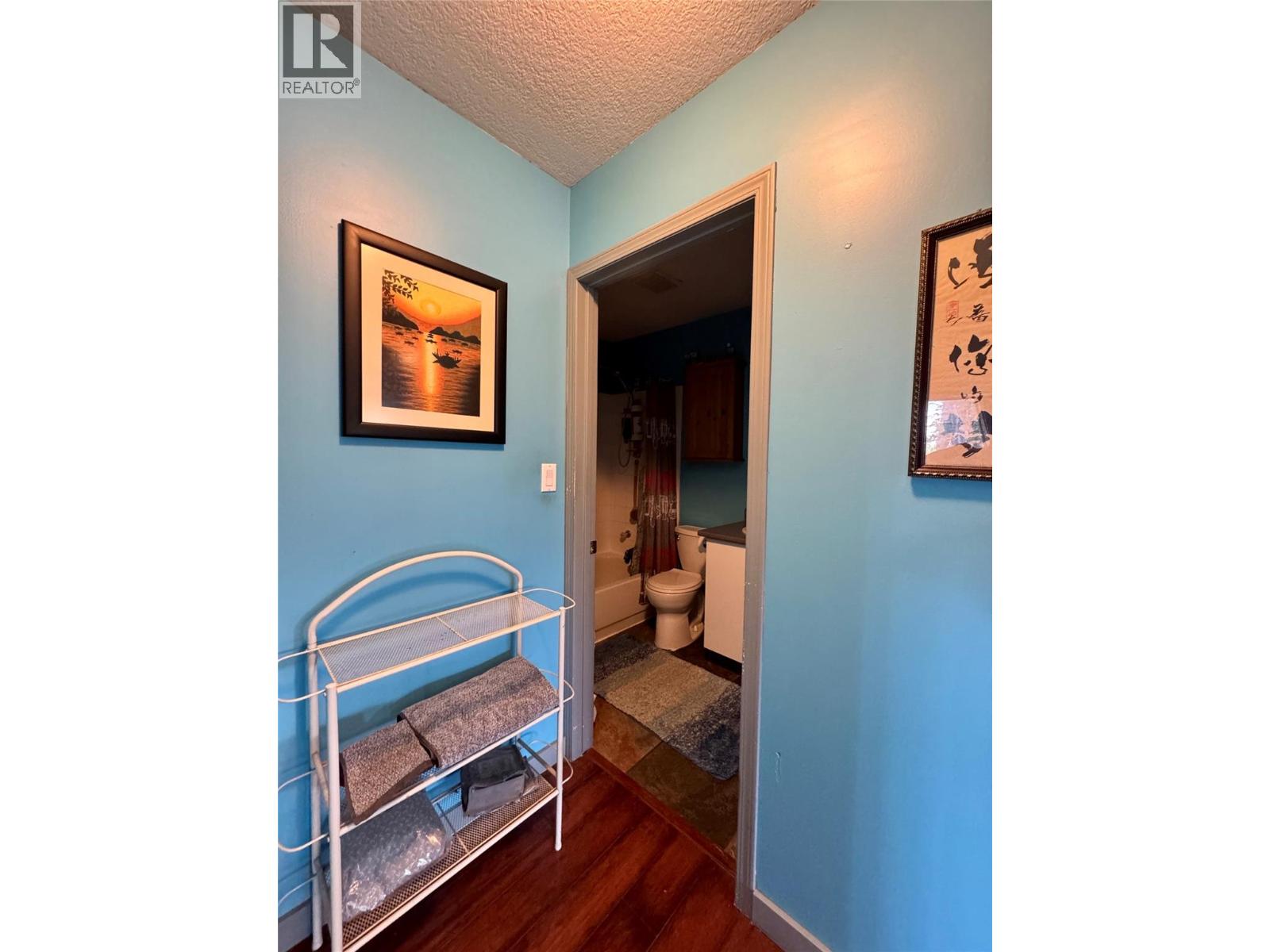4949 Luxor Creek Road, Edgewater, British Columbia  V0A 1B0 - Photo 17 - 10393620
