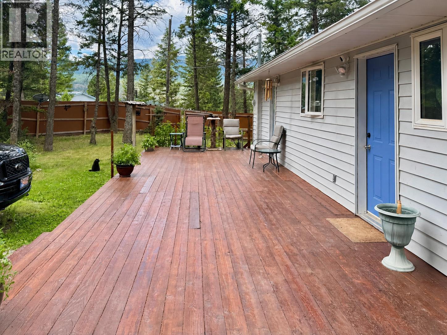 4949 Luxor Creek Road, Edgewater, British Columbia  V0A 1B0 - Photo 2 - 10393620