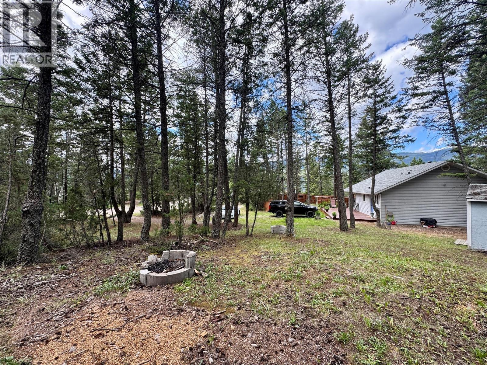 4949 Luxor Creek Road, Edgewater, British Columbia  V0A 1B0 - Photo 31 - 10393620