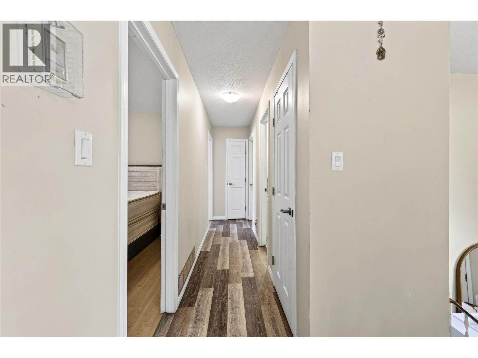 1252 Alexander Drive, Golden, British Columbia  V0A 1H0 - Photo 16 - 10394001