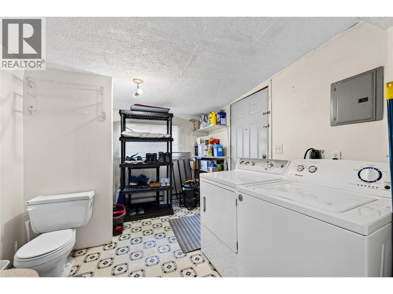 1252 Alexander Drive, Golden, British Columbia  V0A 1H0 - Photo 17 - 10394001