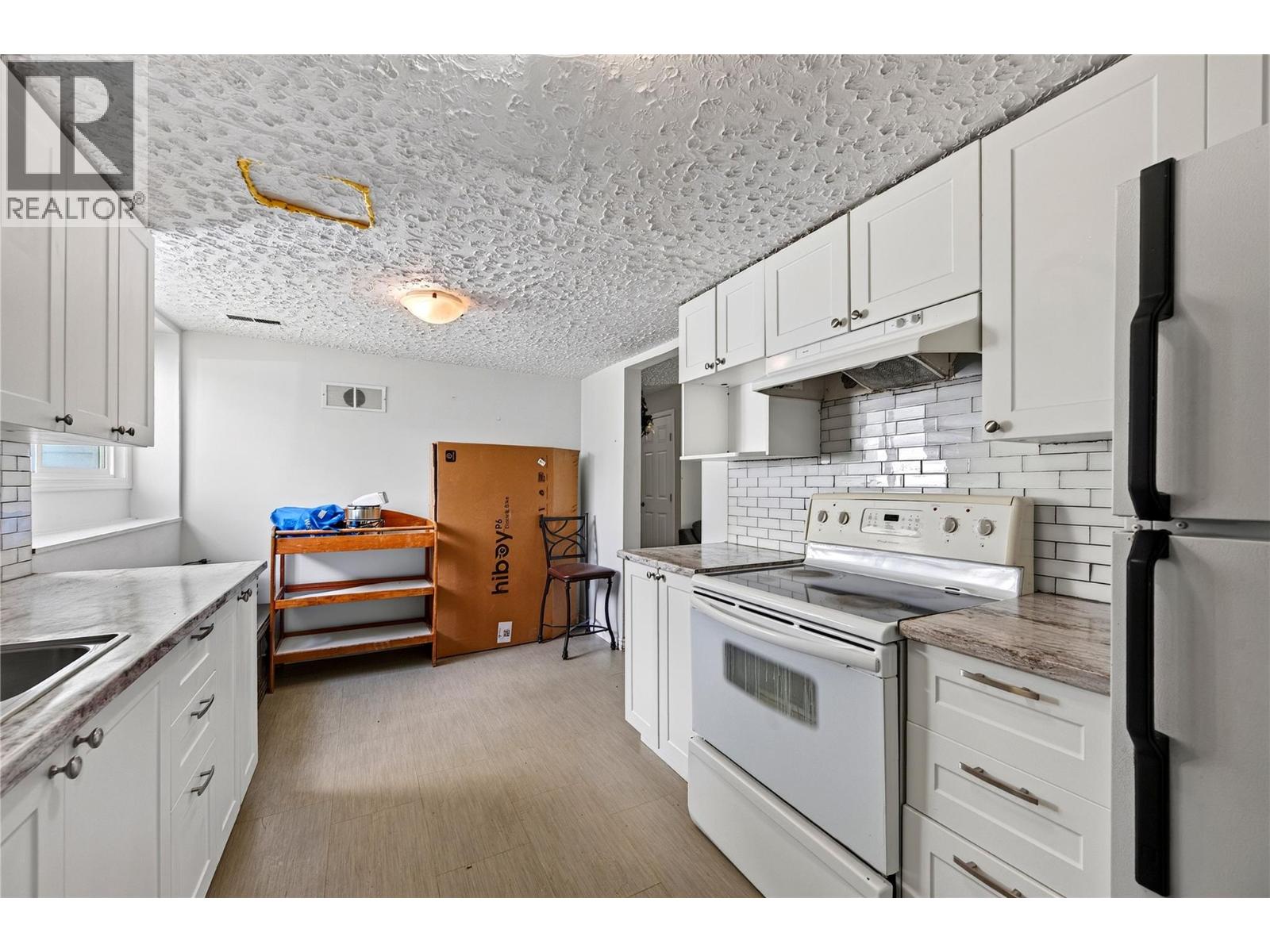 1252 Alexander Drive, Golden, British Columbia  V0A 1H0 - Photo 35 - 10394001