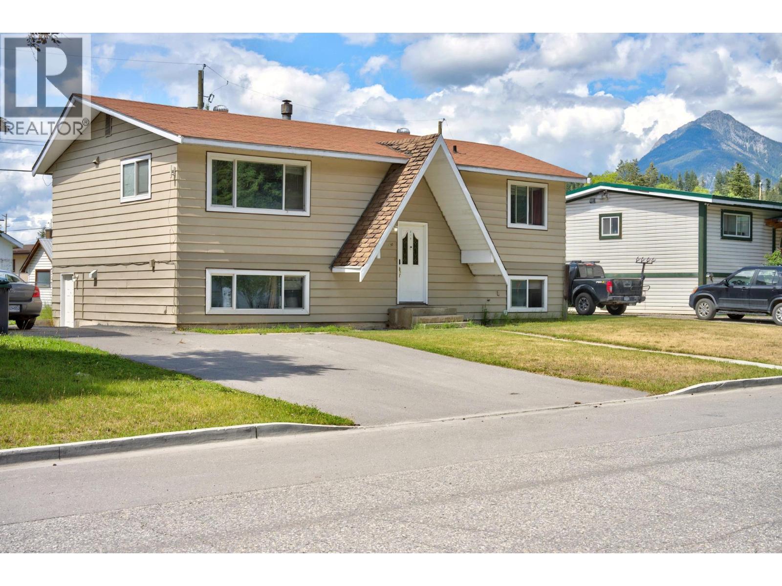 1252 Alexander Drive, Golden, British Columbia  V0A 1H0 - Photo 44 - 10394001