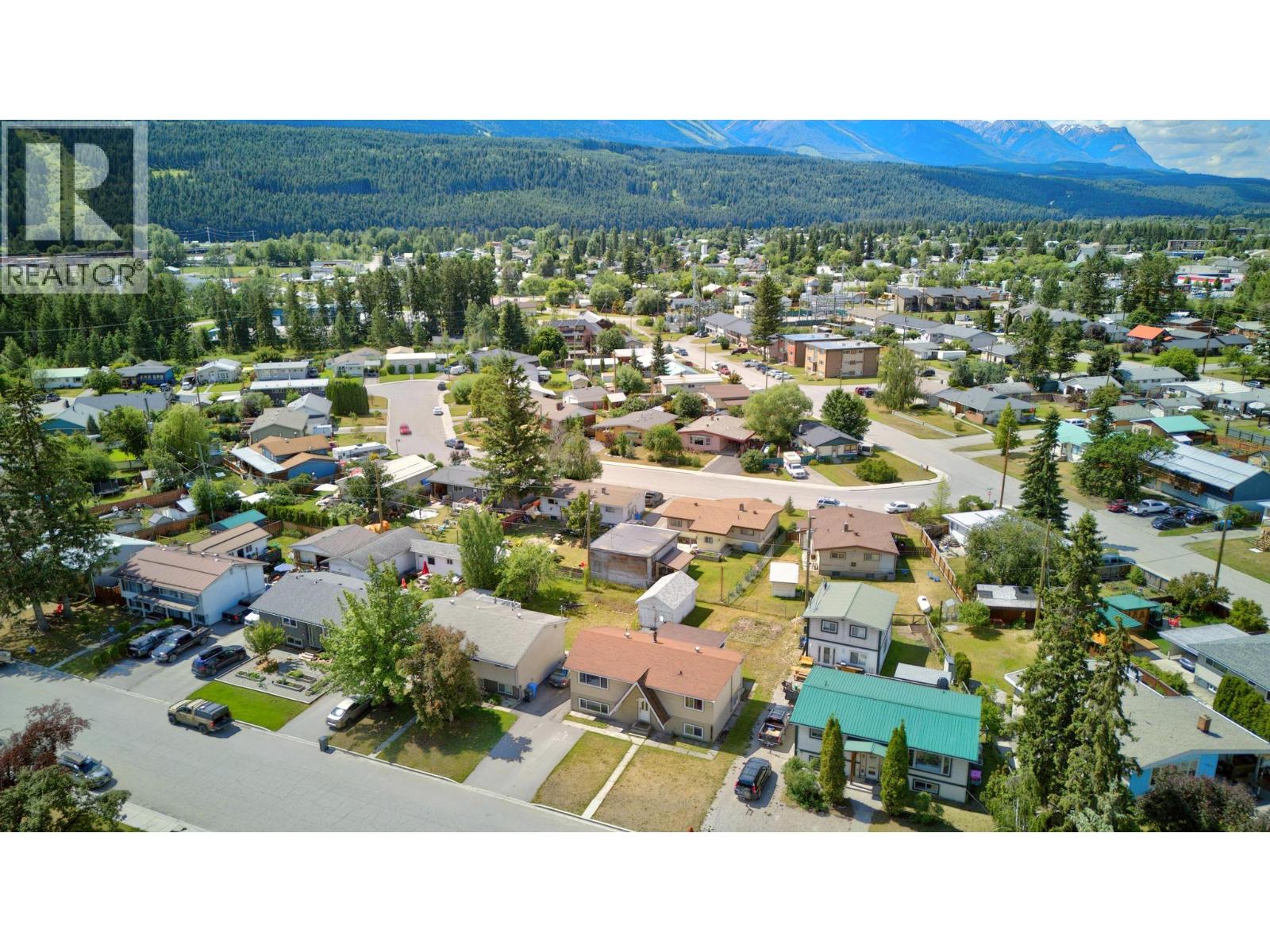 1252 Alexander Drive, Golden, British Columbia  V0A 1H0 - Photo 5 - 10394001
