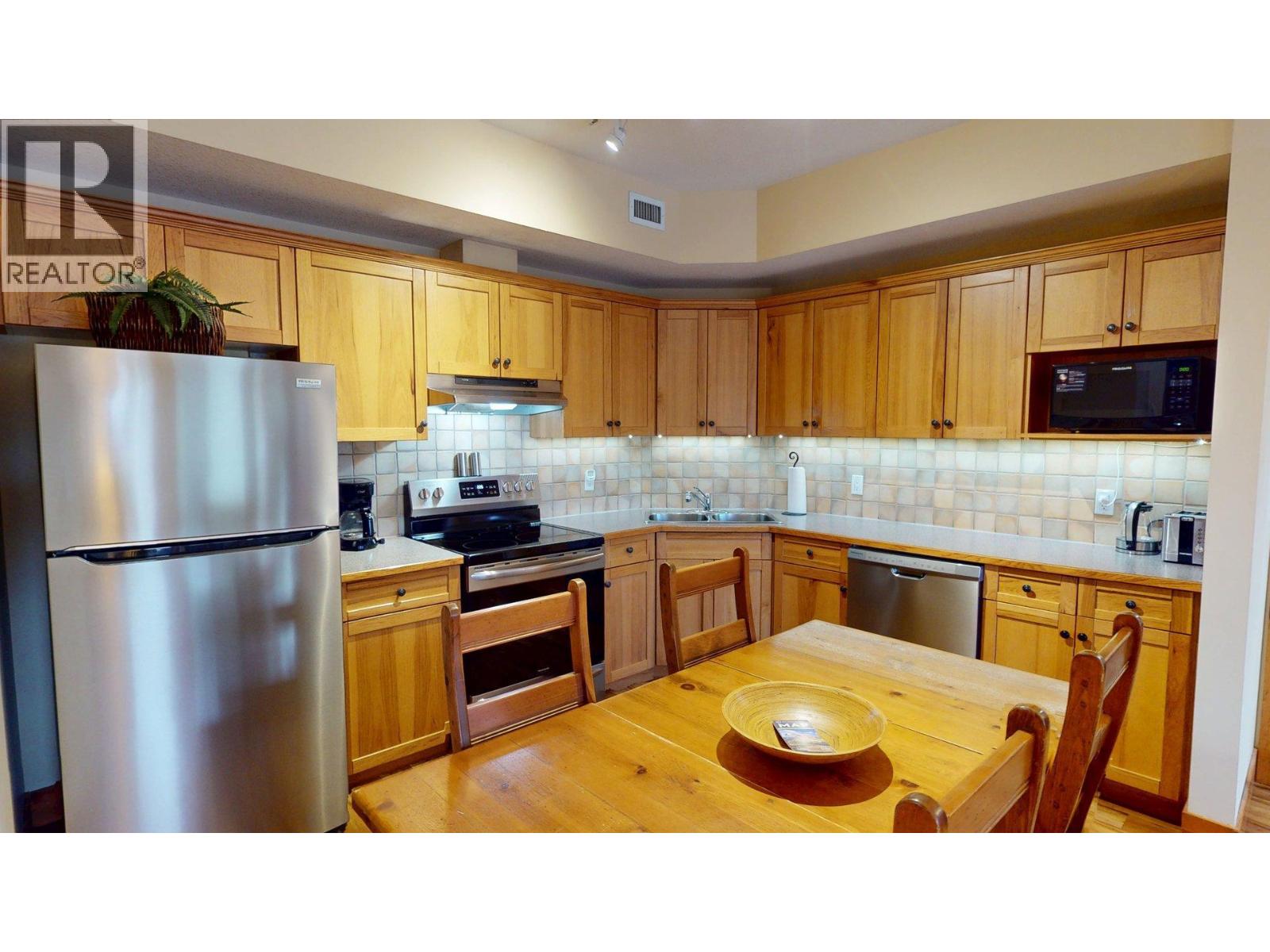 701 14a Crescent Unit# 213 I, Invermere, British Columbia  V0A 1K0 - Photo 12 - 10393824