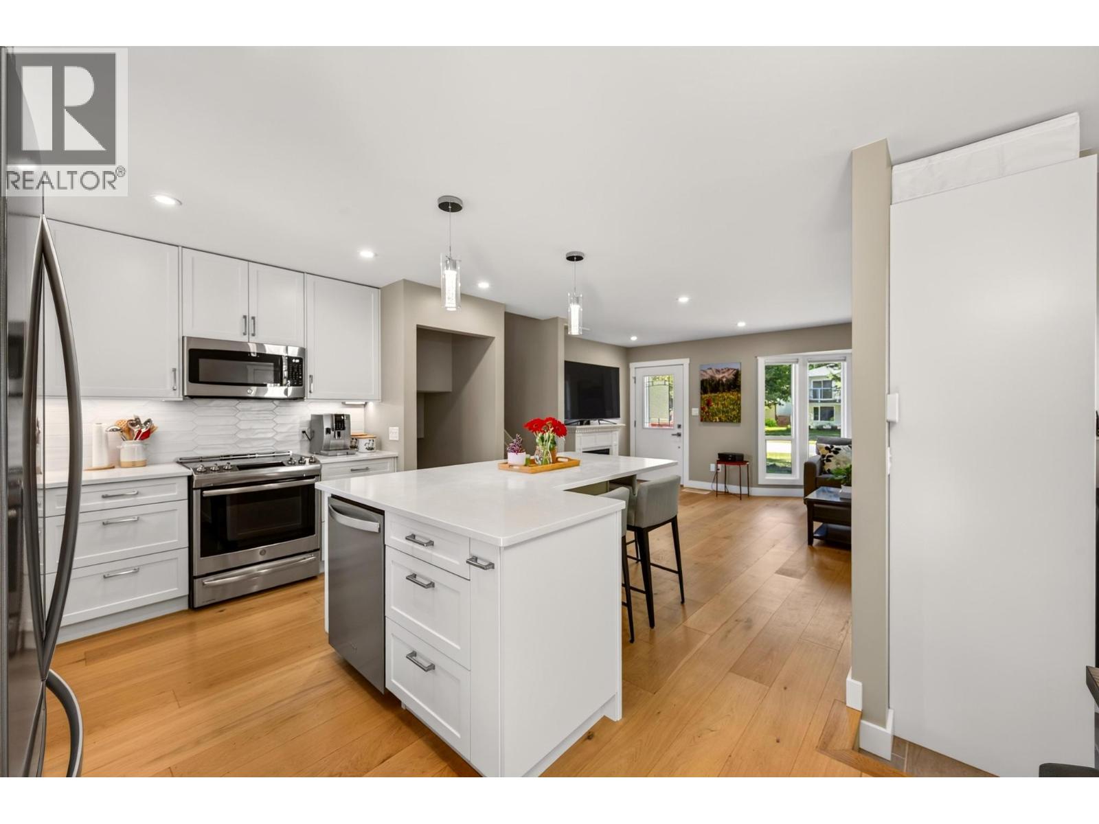 1325 Pine Drive, Golden, British Columbia  V0A 1H1 - Photo 10 - 10394192