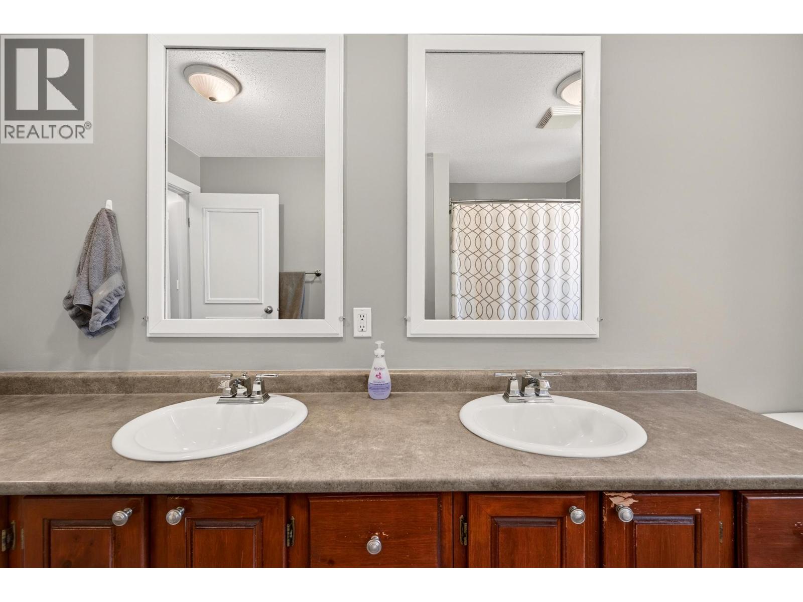 1325 Pine Drive, Golden, British Columbia  V0A 1H1 - Photo 34 - 10394192