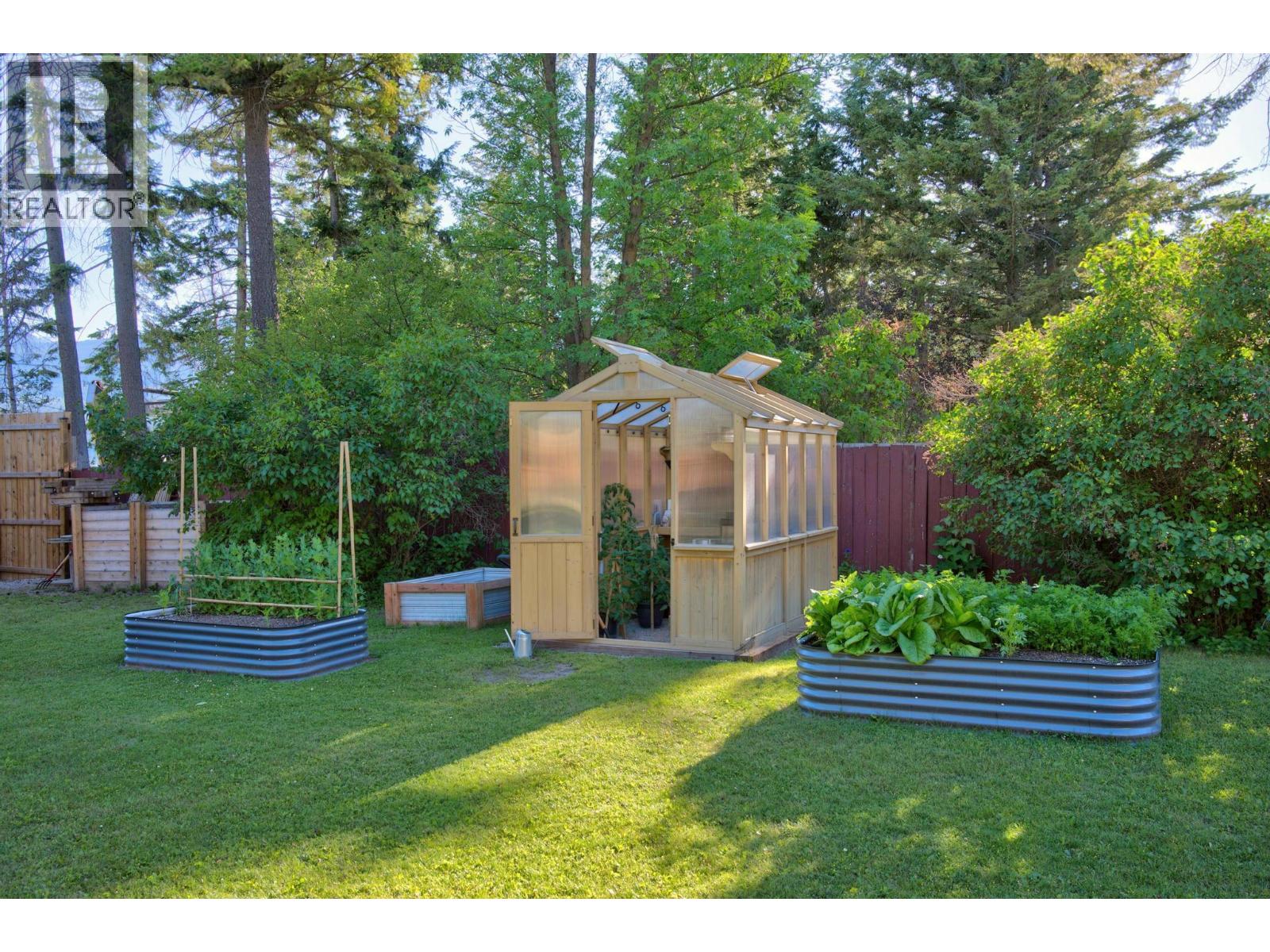 1325 Pine Drive, Golden, British Columbia  V0A 1H1 - Photo 62 - 10394192