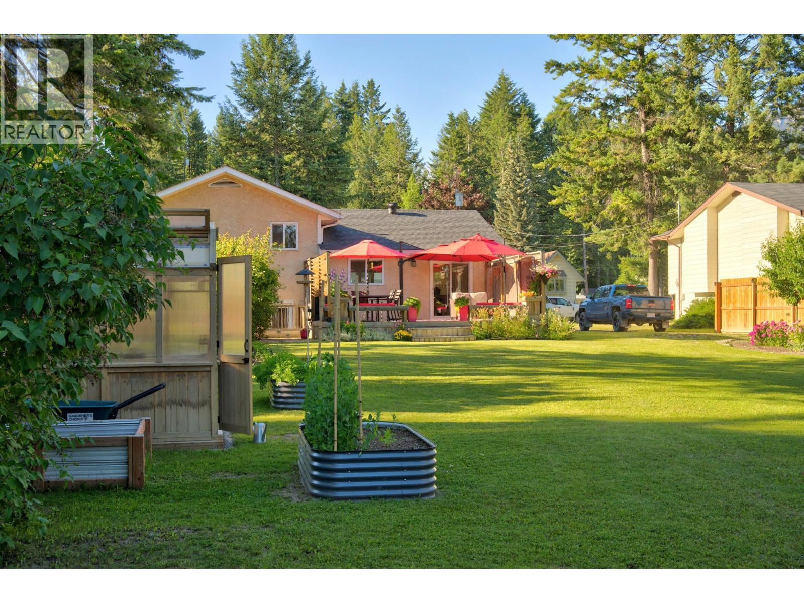 1325 Pine Drive, Golden, British Columbia  V0A 1H1 - Photo 66 - 10394192