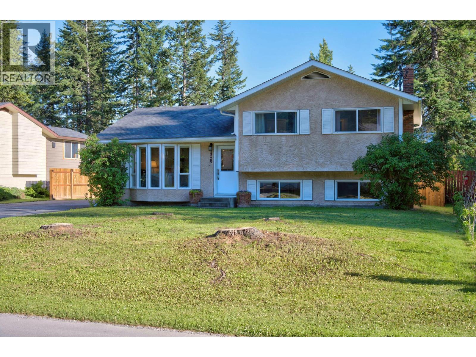 1325 Pine Drive, Golden, British Columbia  V0A 1H1 - Photo 71 - 10394192