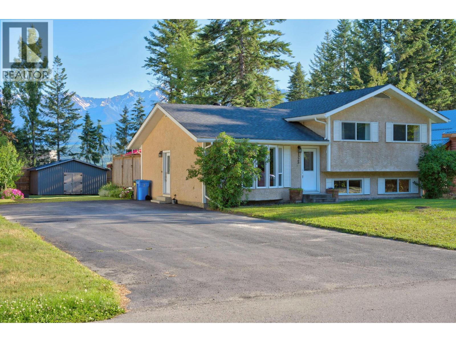 1325 Pine Drive, Golden, British Columbia  V0A 1H1 - Photo 73 - 10394192