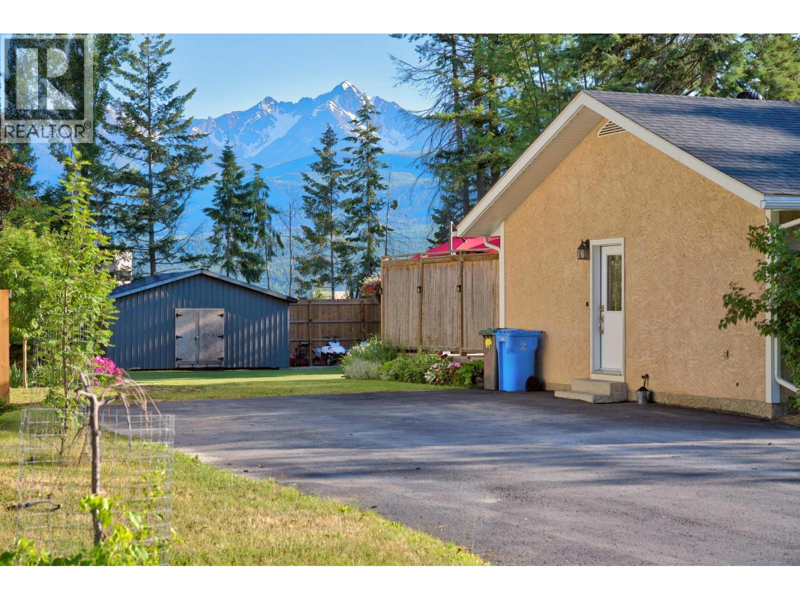 1325 Pine Drive, Golden, British Columbia  V0A 1H1 - Photo 74 - 10394192