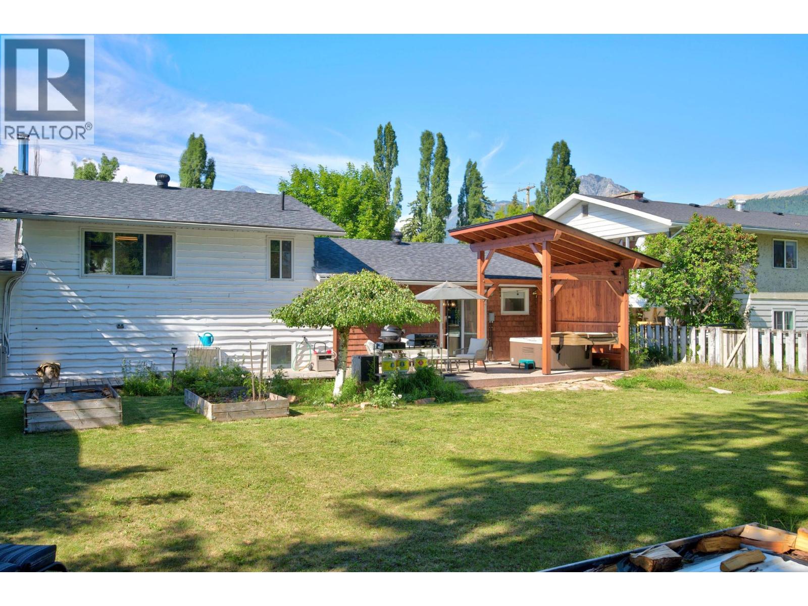 506 5th Street, Golden, British Columbia  V0A 1H0 - Photo 62 - 10394196