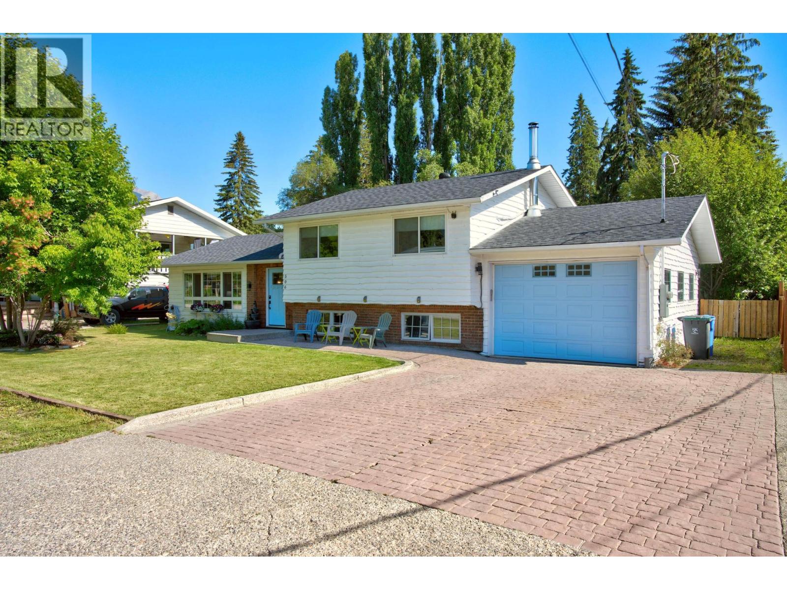 506 5th Street, Golden, British Columbia  V0A 1H0 - Photo 71 - 10394196