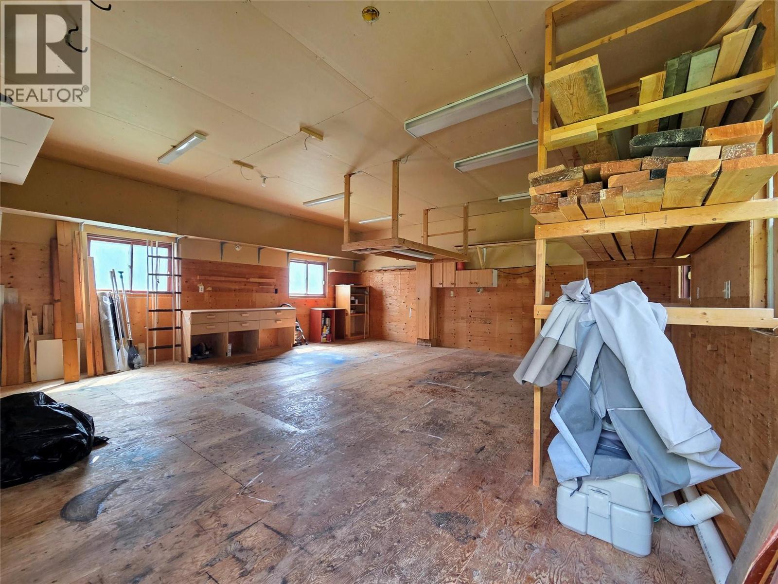 2110 13th Avenue, Invermere, British Columbia  V0A 1K4 - Photo 14 - 10394303