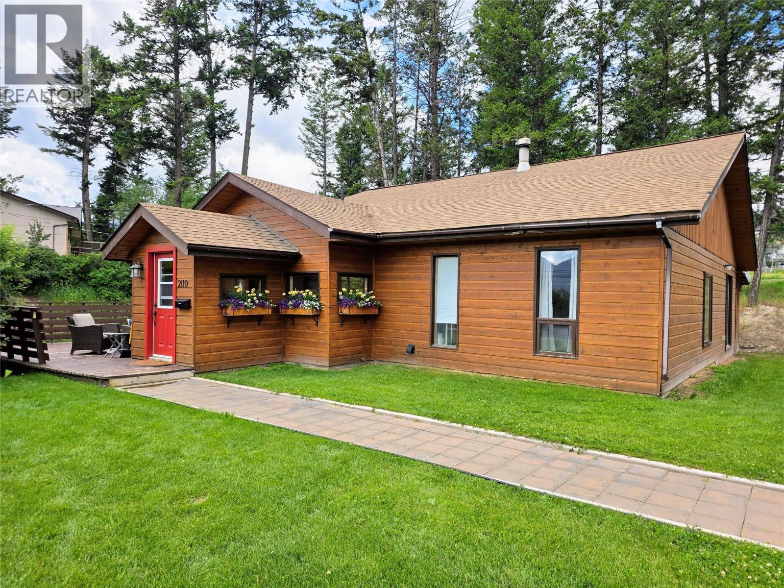 2110 13th Avenue, Invermere, British Columbia  V0A 1K4 - Photo 16 - 10394303