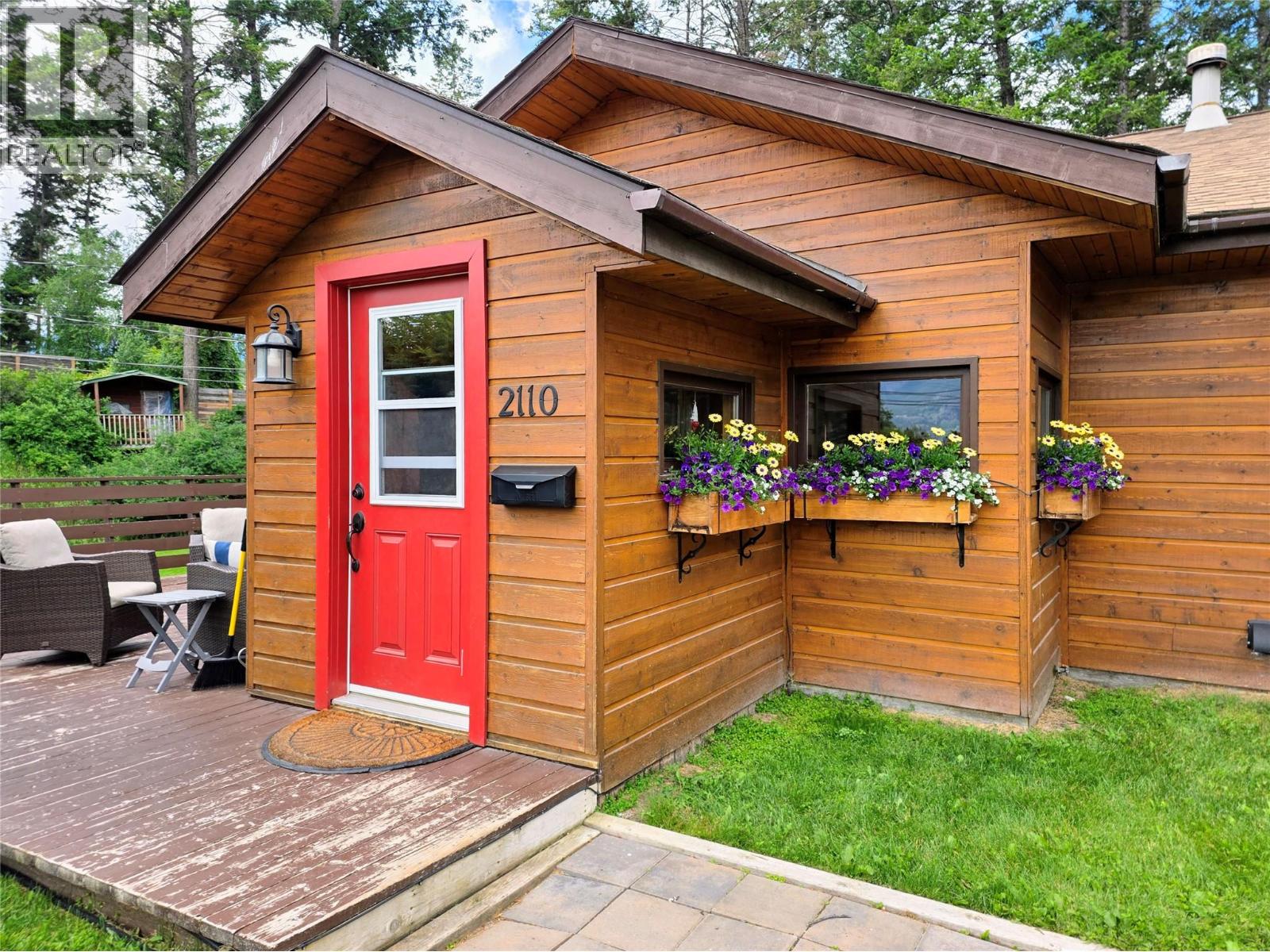 2110 13th Avenue, Invermere, British Columbia  V0A 1K4 - Photo 17 - 10394303