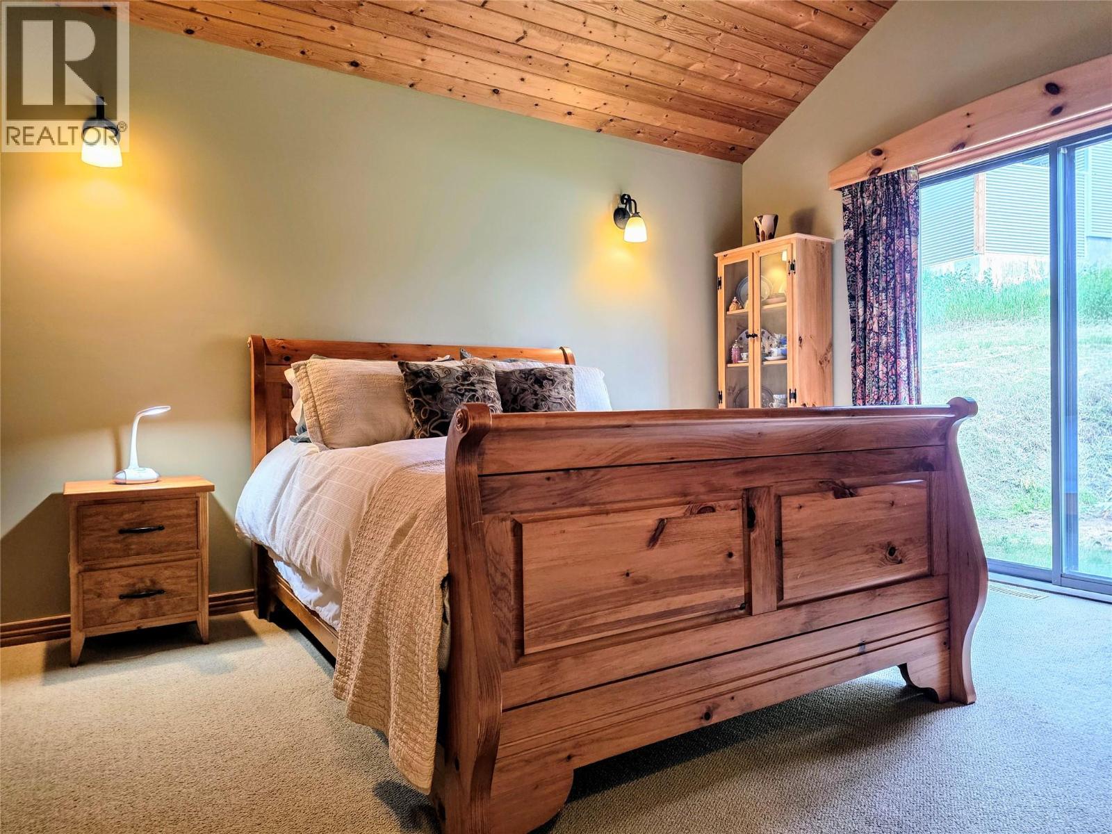 2110 13th Avenue, Invermere, British Columbia  V0A 1K4 - Photo 38 - 10394303