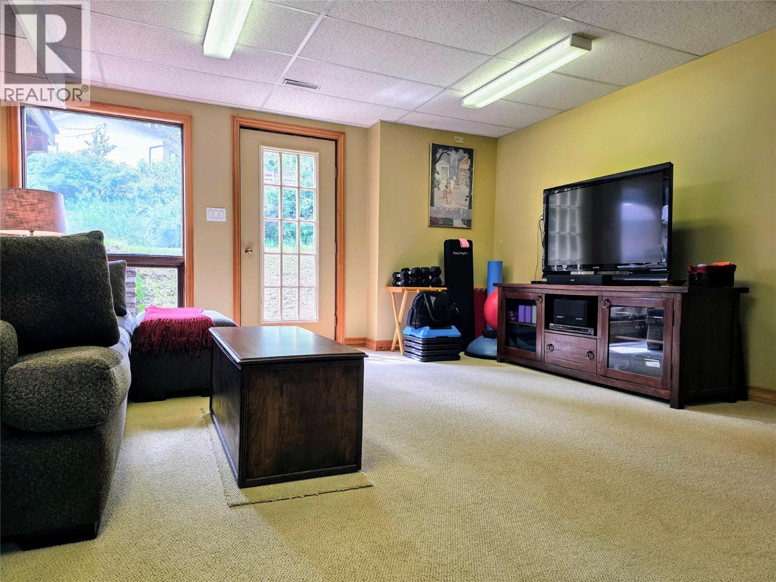 2110 13th Avenue, Invermere, British Columbia  V0A 1K4 - Photo 41 - 10394303