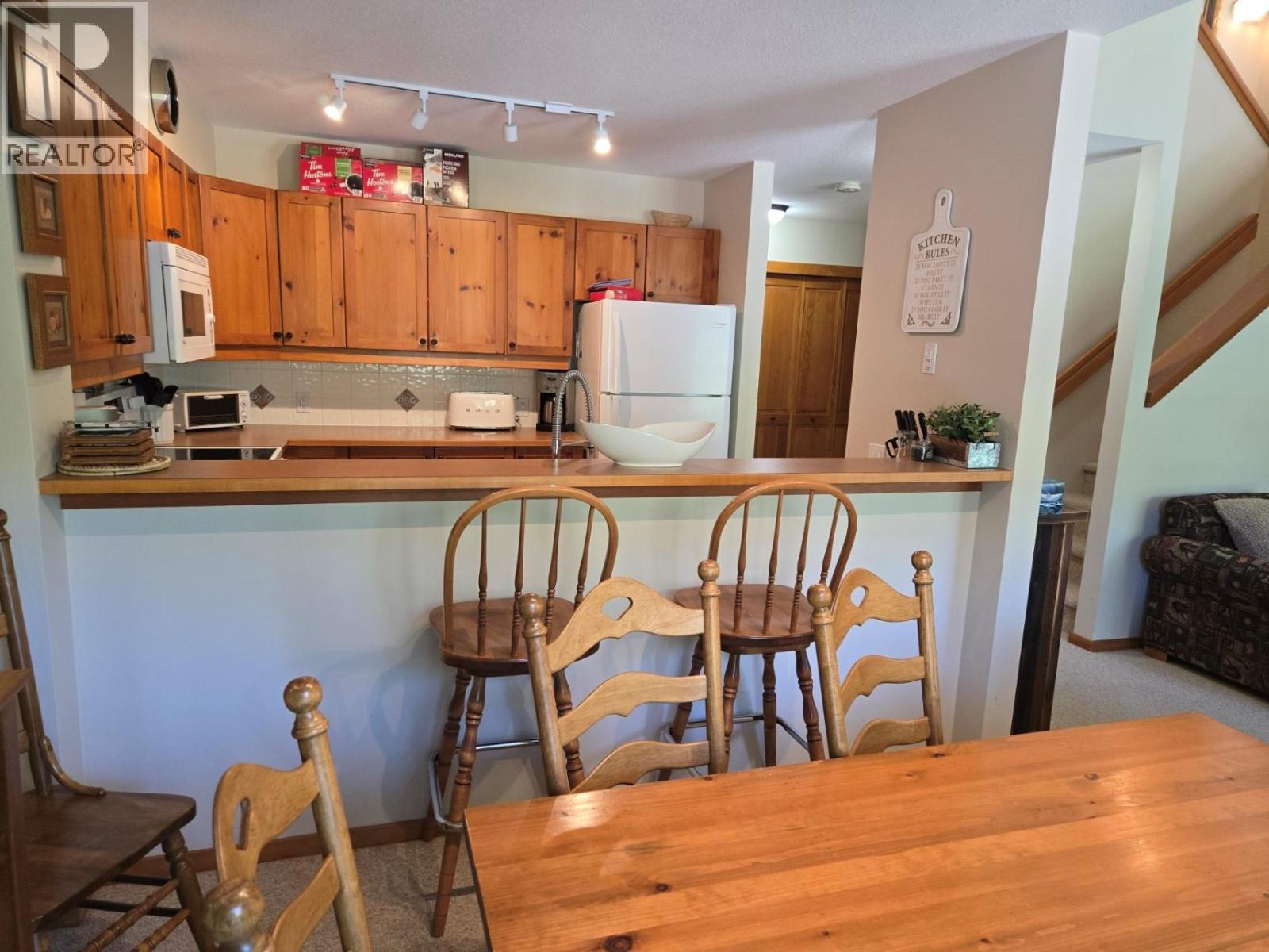 2075 Summit Drive Unit# 27, Panorama, British Columbia  V0A 1T0 - Photo 10 - 10394374