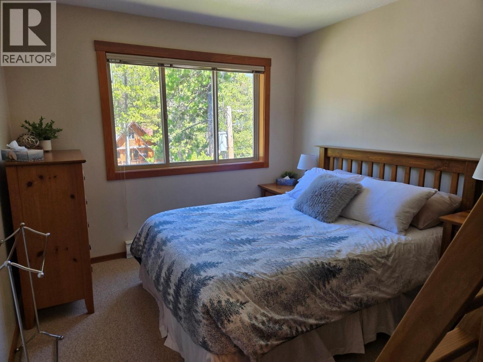 2075 Summit Drive Unit# 27, Panorama, British Columbia  V0A 1T0 - Photo 17 - 10394374