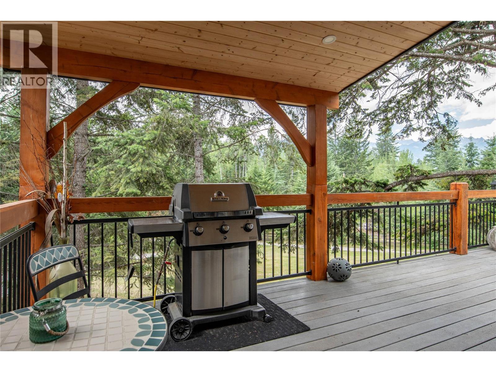 631 Lapp Road, Golden, British Columbia  V0A 1H3 - Photo 10 - 10394469