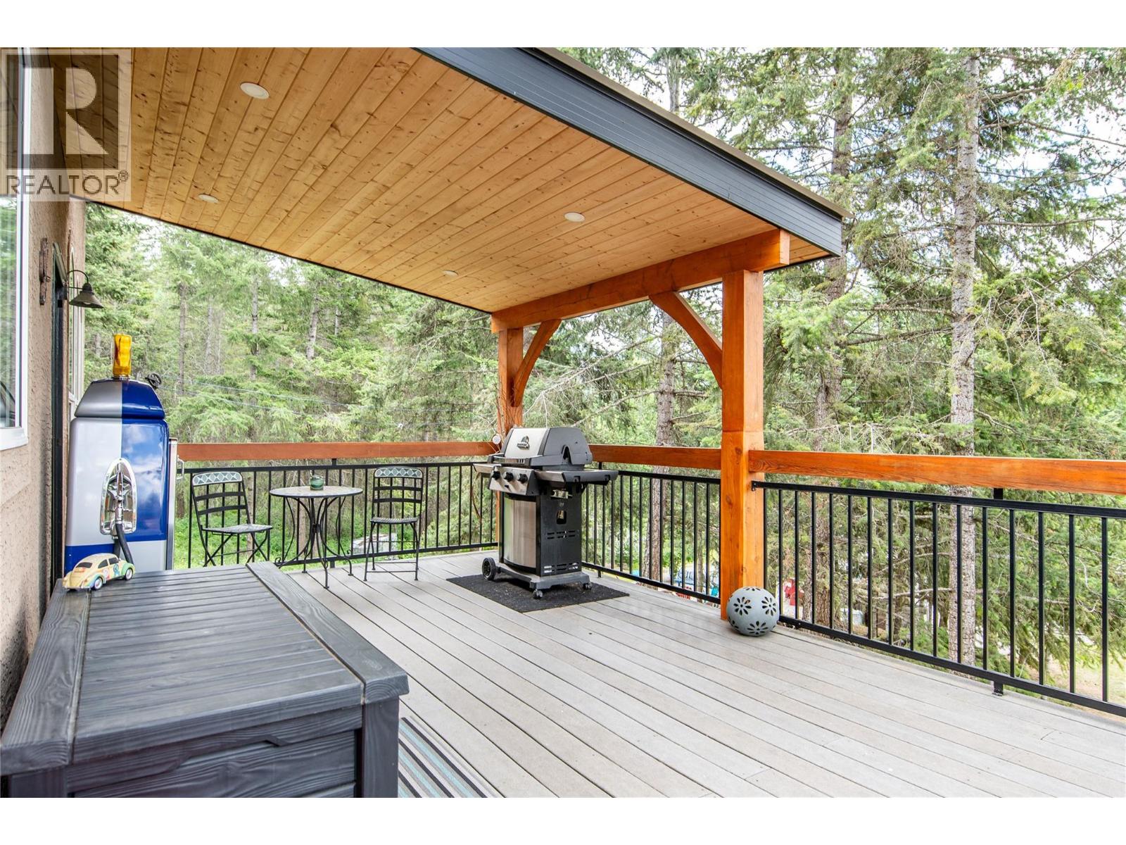 631 Lapp Road, Golden, British Columbia  V0A 1H3 - Photo 11 - 10394469